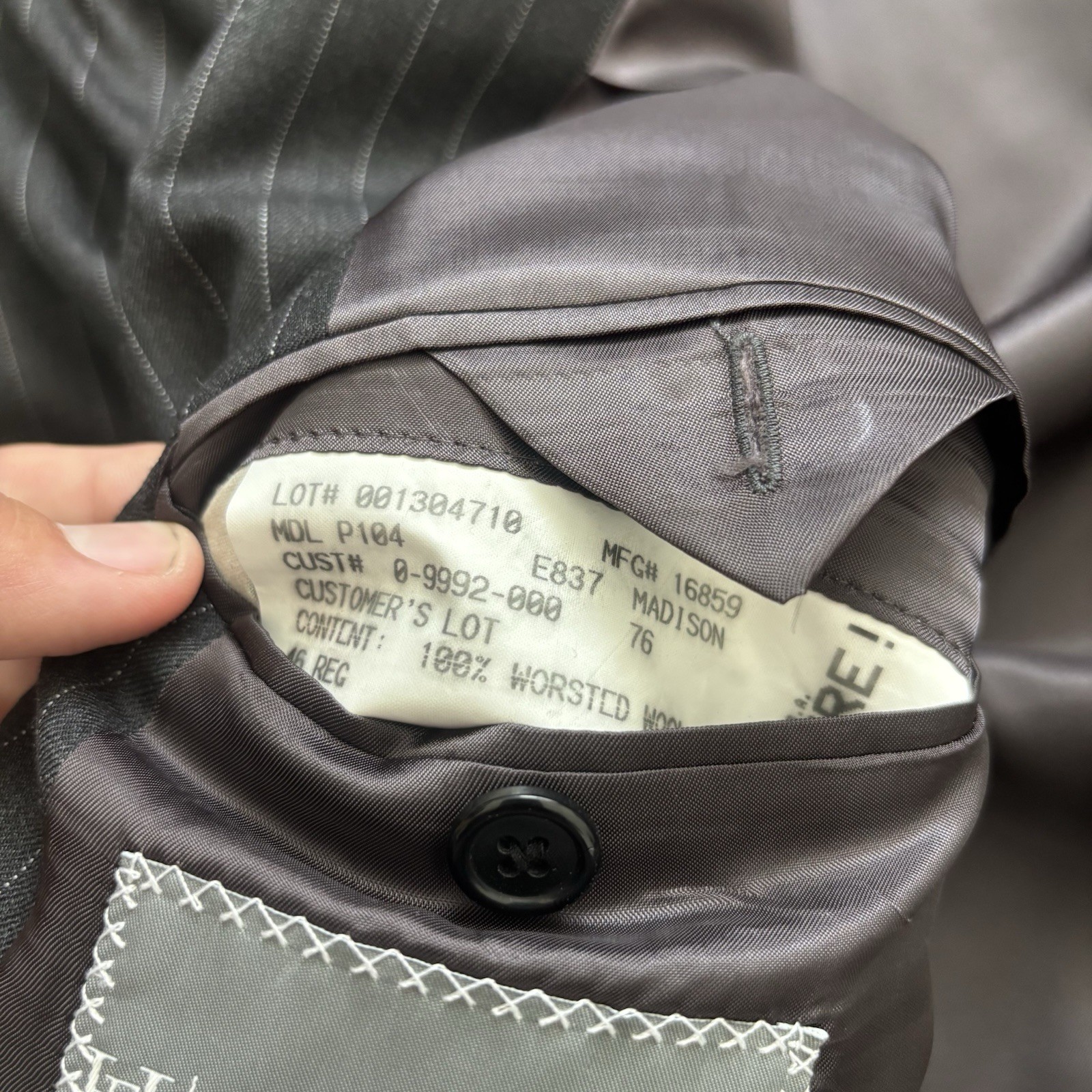 Hickey Freeman Loro Piana Tasmanian Super 120’s Gray Pin Stripe Suit 46R