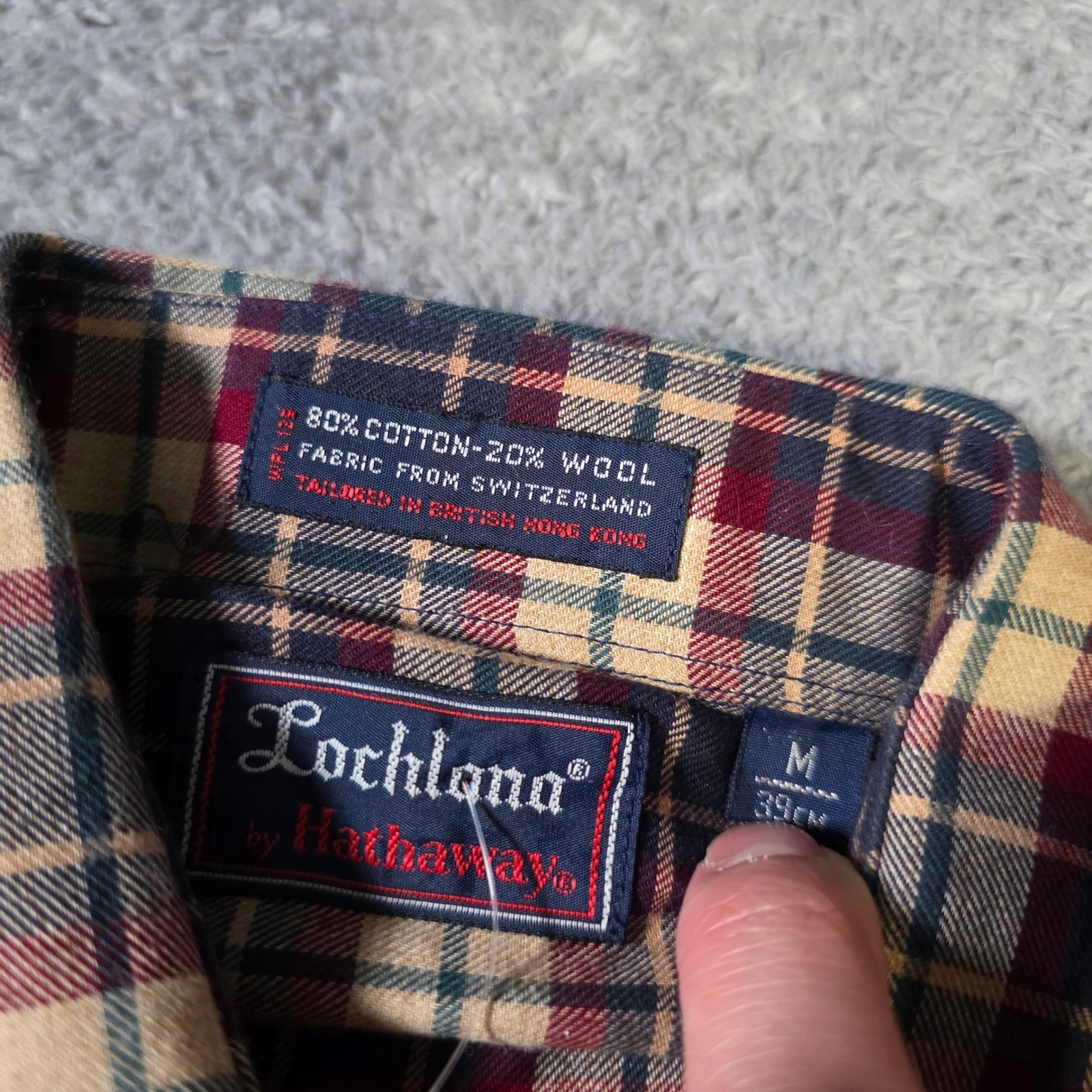 Lochlana Hathaway Mens M Button Down Shirt Plaid Navy Burgundy Cotton Wool Blend