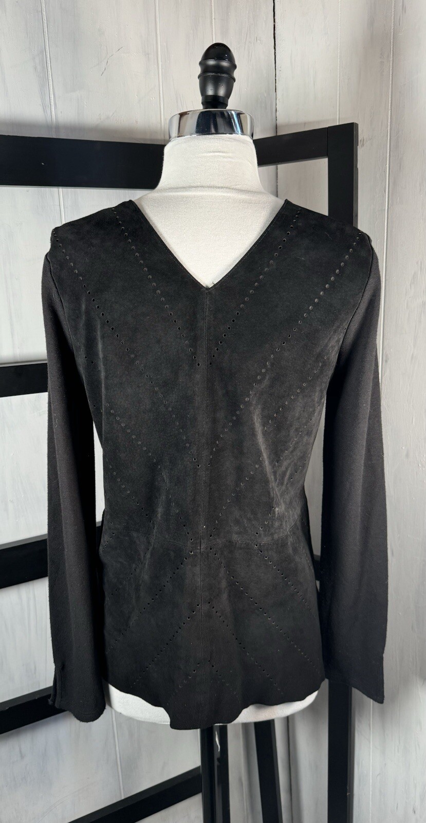 Ecru Black Leather Bodice Perforated V-Neck, Excellently Draped Top, Size Small