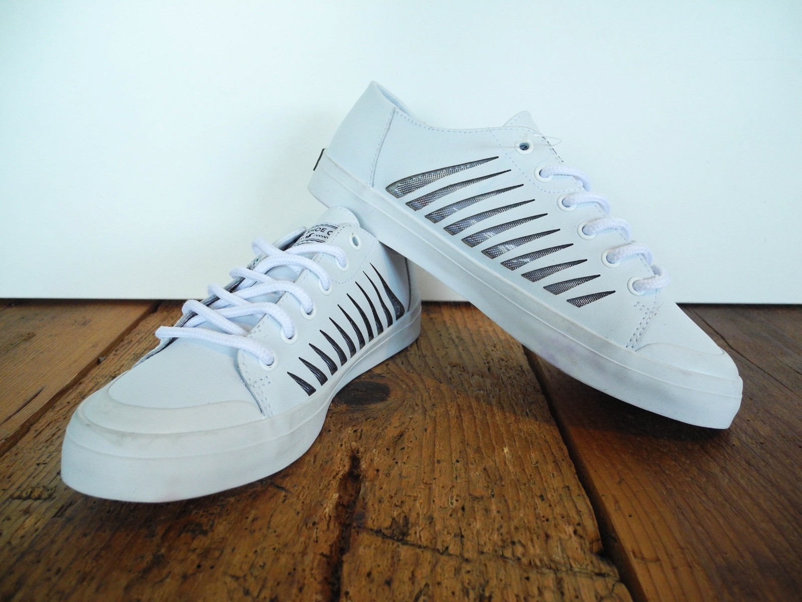 DVS SHOES EQUINOX WOMEN SNEAKER NEU GREY US 6 EUR 36.5 DVS SHOES