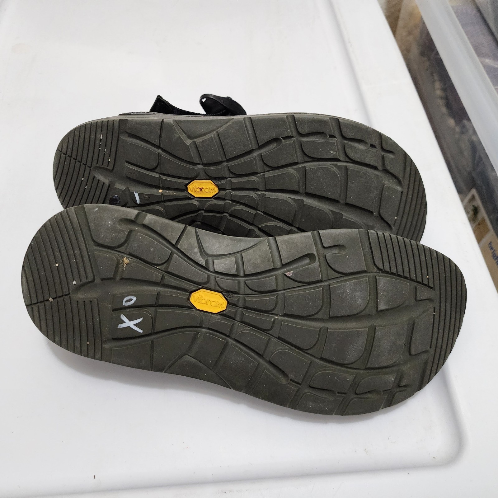 Chaco Loyalist Ecotread Mary Jane shoes Black Leather Purple accents Womens 7