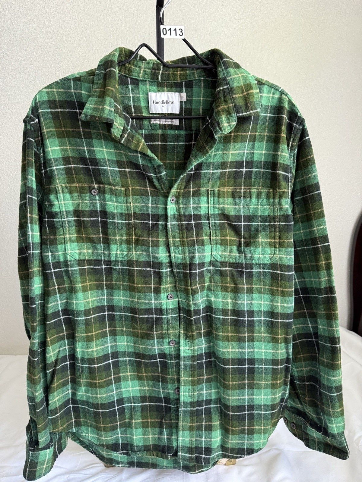 Goodfellow & Co Men’s L Green Plaid Flannel Long Sleeve Point Collar Pockets