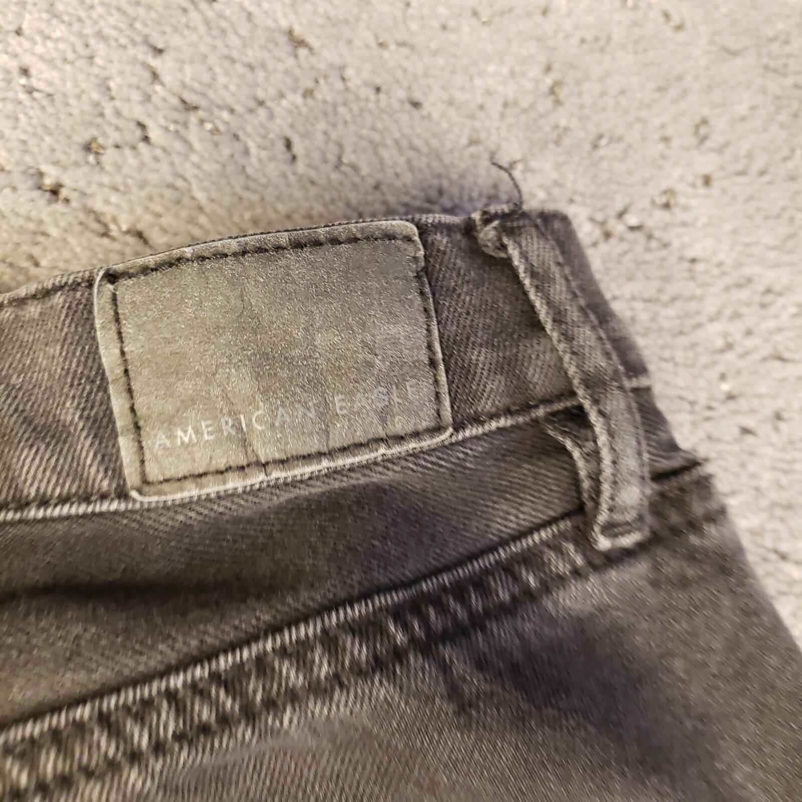 American Eagle Jeans Womens 2S Black Highest Rise 90s Boyfriend Ripped Denim