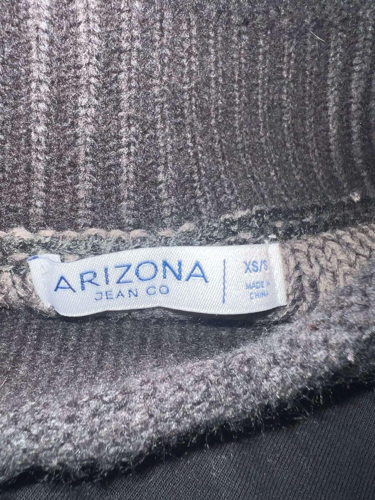 Arizona Jean Co Grey and Black Colorblock Cable Knit Turtleneck Sweater