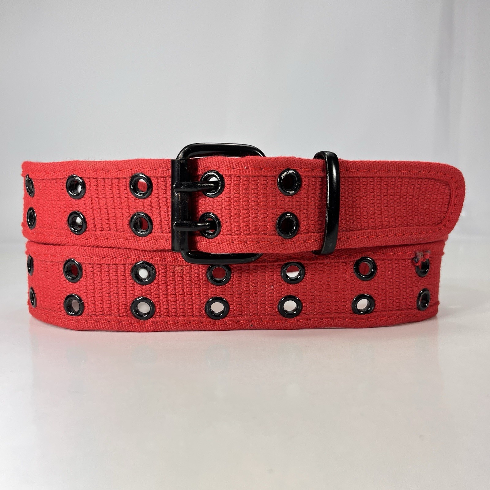Gelante Red Cotton Grommet Belt – Size 40