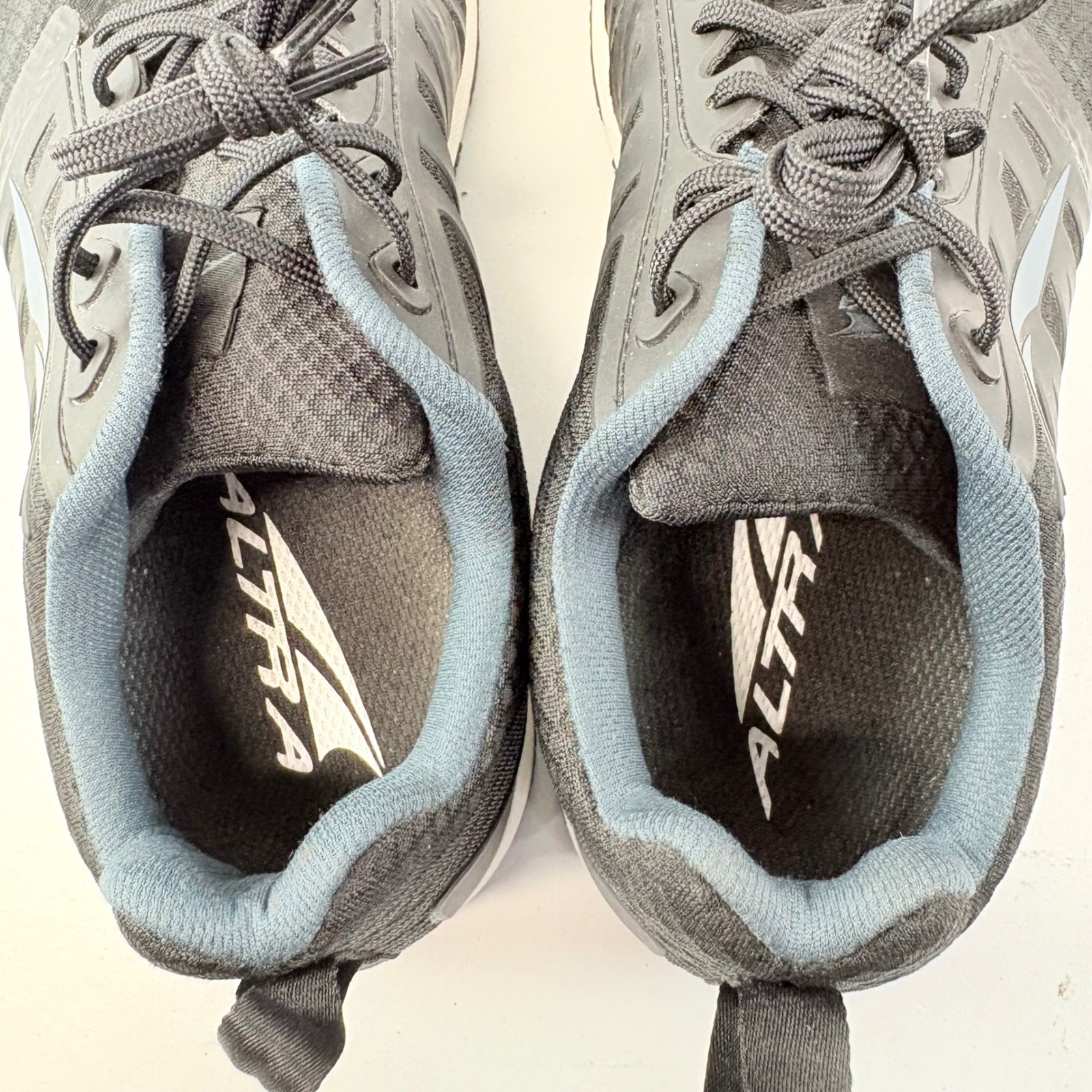 Altra Solstice XT 2 Cross-Training Shoe Mens 8 Black AL0A546V000 Sneakers