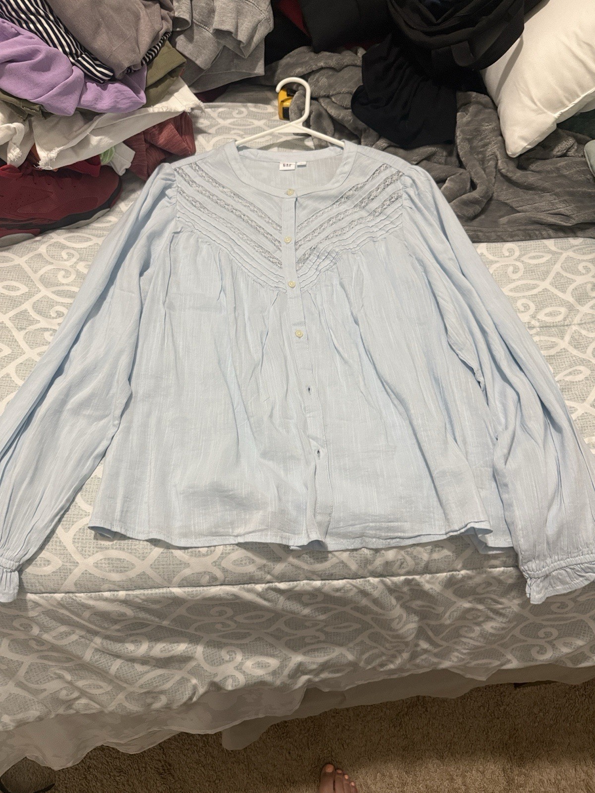 GAP Solid Blue Long Sleeve Button-Front Lace Pleated Blouse Top Women L