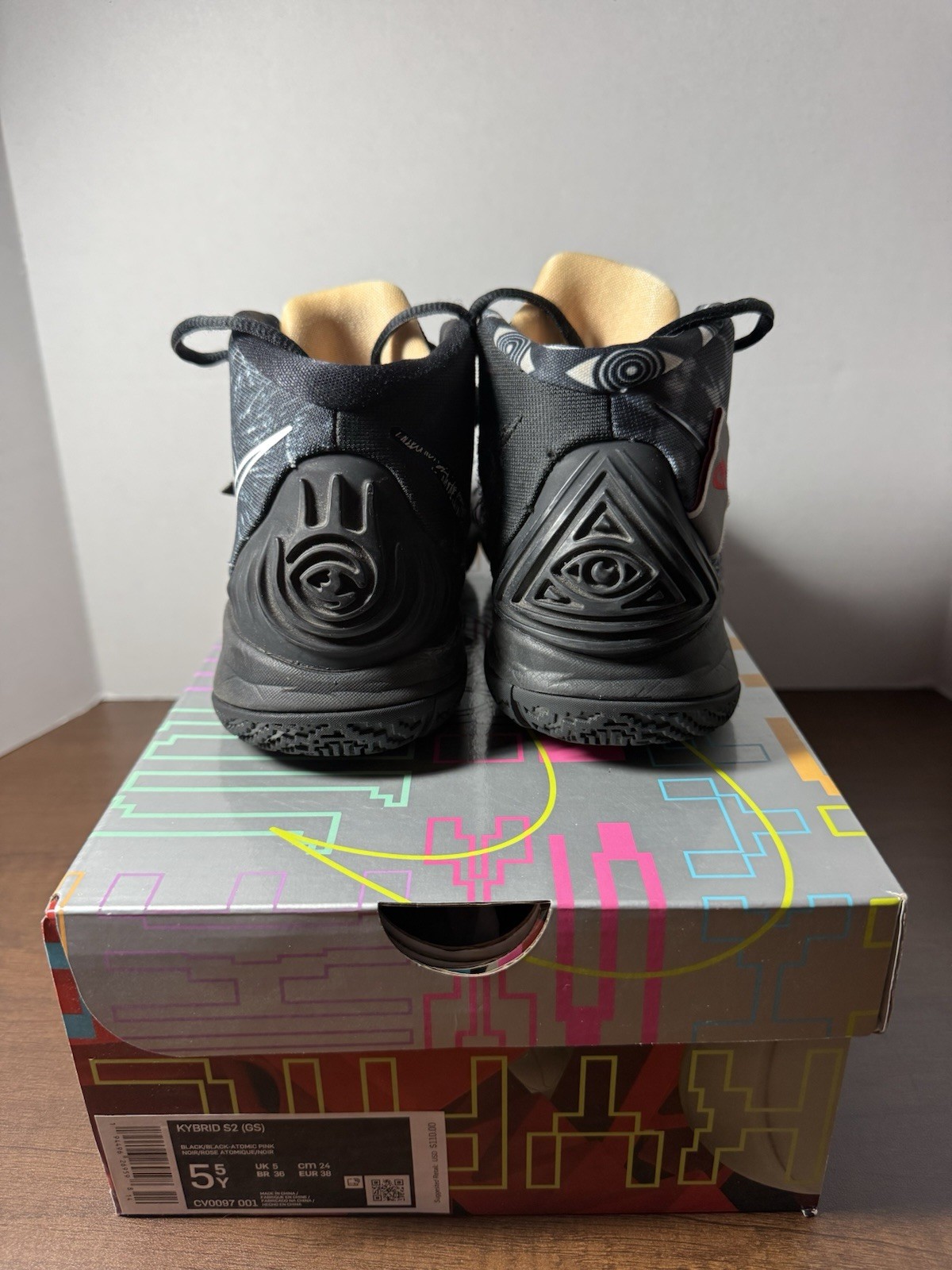 Size 5.5 – Nike Kybrid S2 What The
