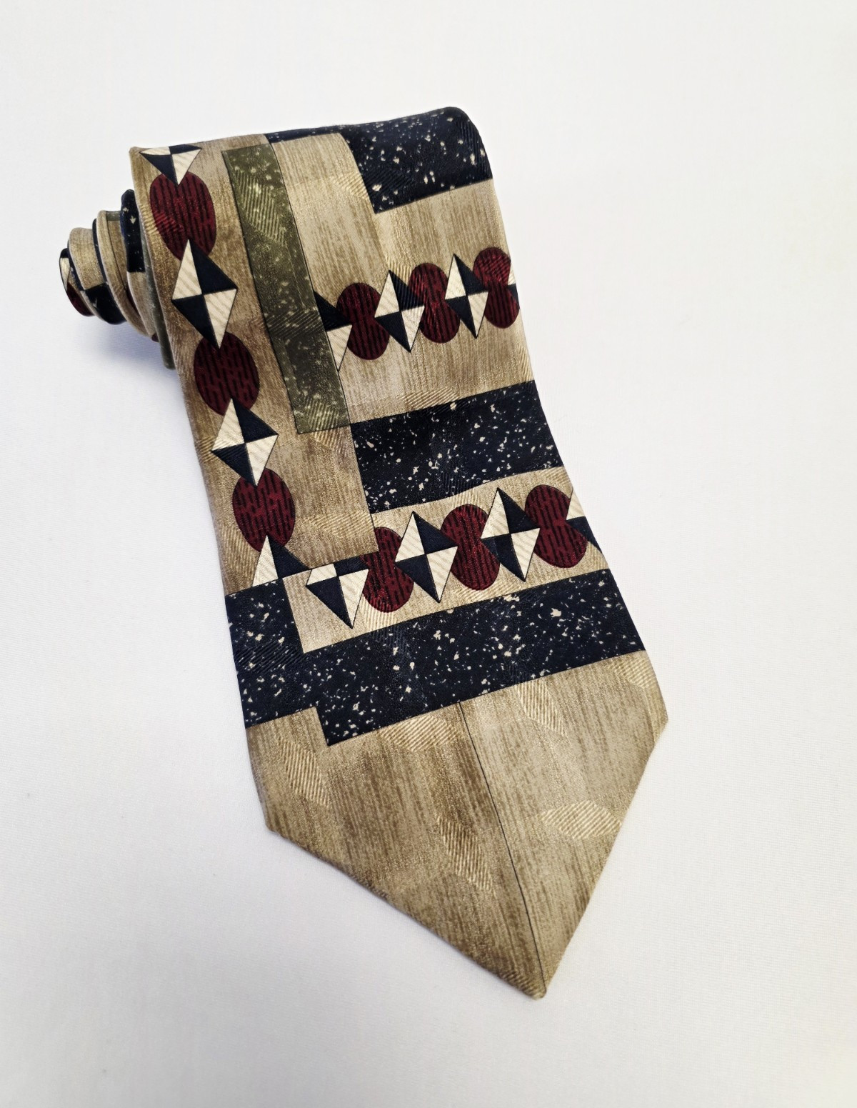 Palatina 100% Silk Geometric Classic Width Pointed Tie Beige Navy Burgundy