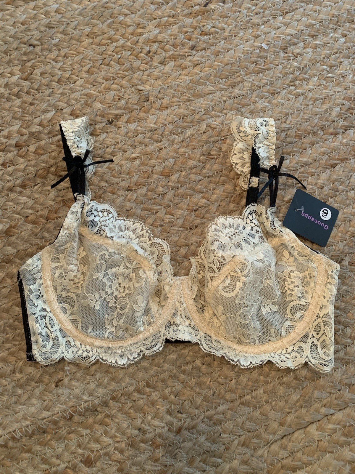 Size 32D New with Tags Women’s Sheer Lace Underwire Bra Black & Ivory Lace Bows