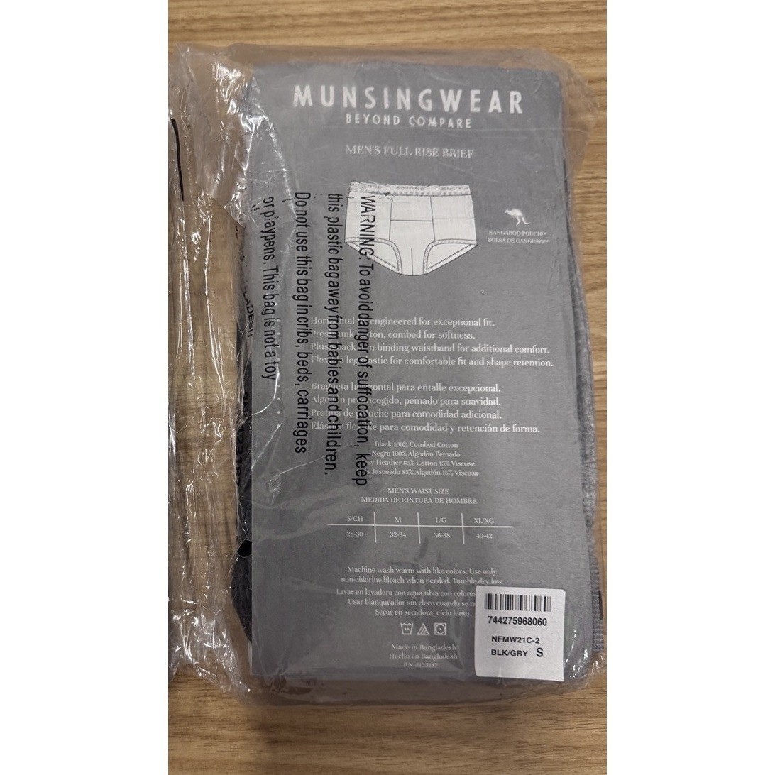 Munsingwear Full Rise Briefs Kangaroo Pouch Black Gray 2Pk Small Discontinued