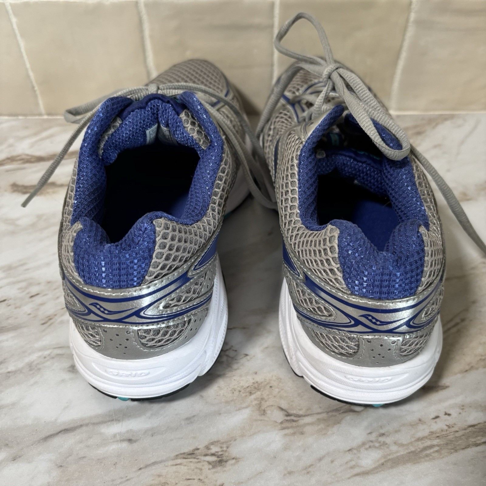 Saucony Cohesion XT-600 #S15228-18 – Women’s size 9 Wide