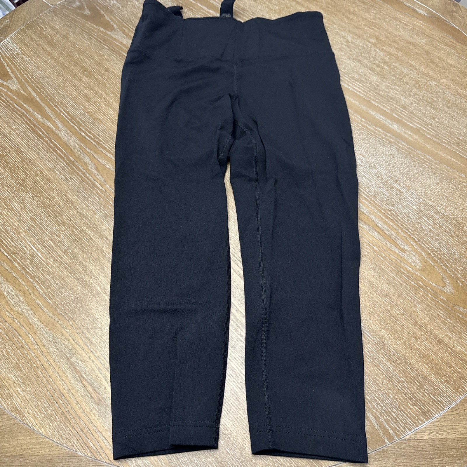 UnderTech Undercover Womens M Black Concealed Carry Right Hand Crop Leggings