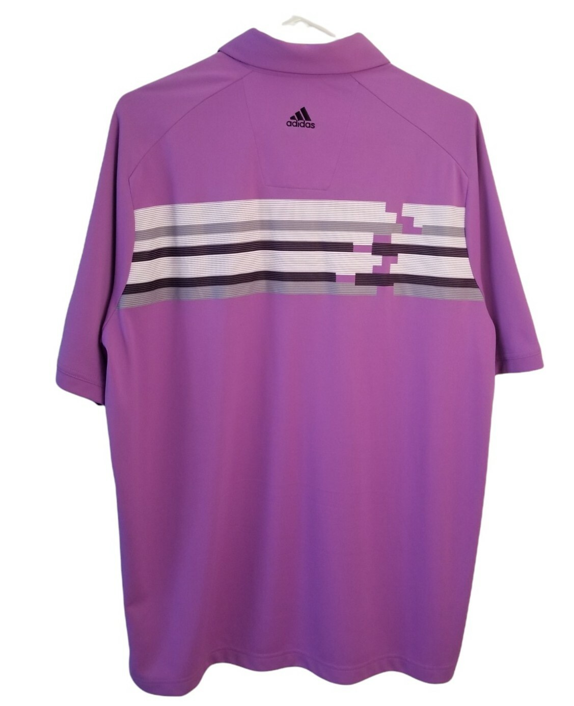 Adidas ClimaCool Golf Polo Shirt Men’s Size Large Pit to pit 24 in Purple white