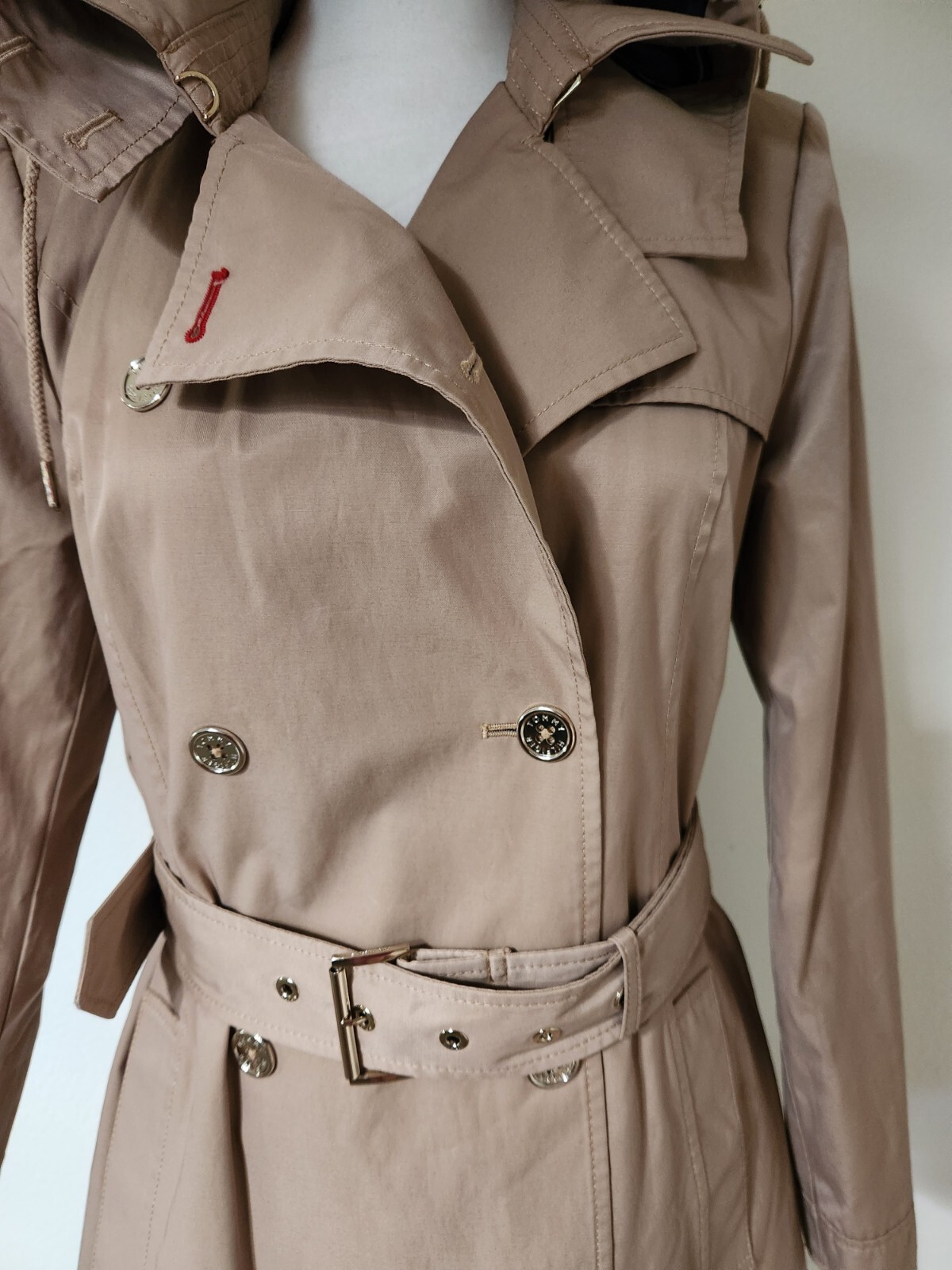 Tommy Hilfiger Double-Breasted Khaki Trench Coat Belt Hood Pockets Size Med EUC