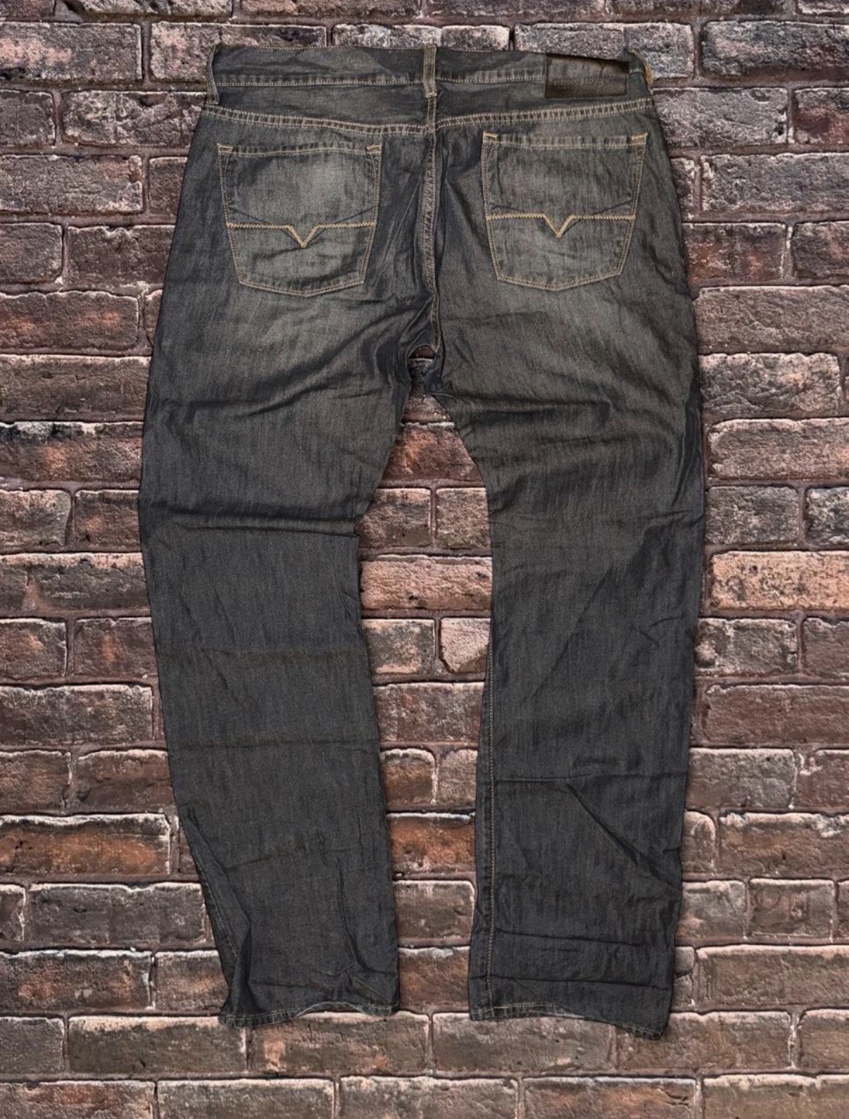 GUESS Men’s Dark Wash Bootcut Jeans Regular Fit Mid Rise 5-Pocket Zip