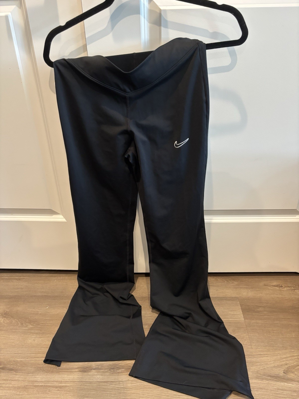 New Clothes Without Tags Also 2 Pairs Of Shoes Lightly Worn! Vans 8 Sandals 7