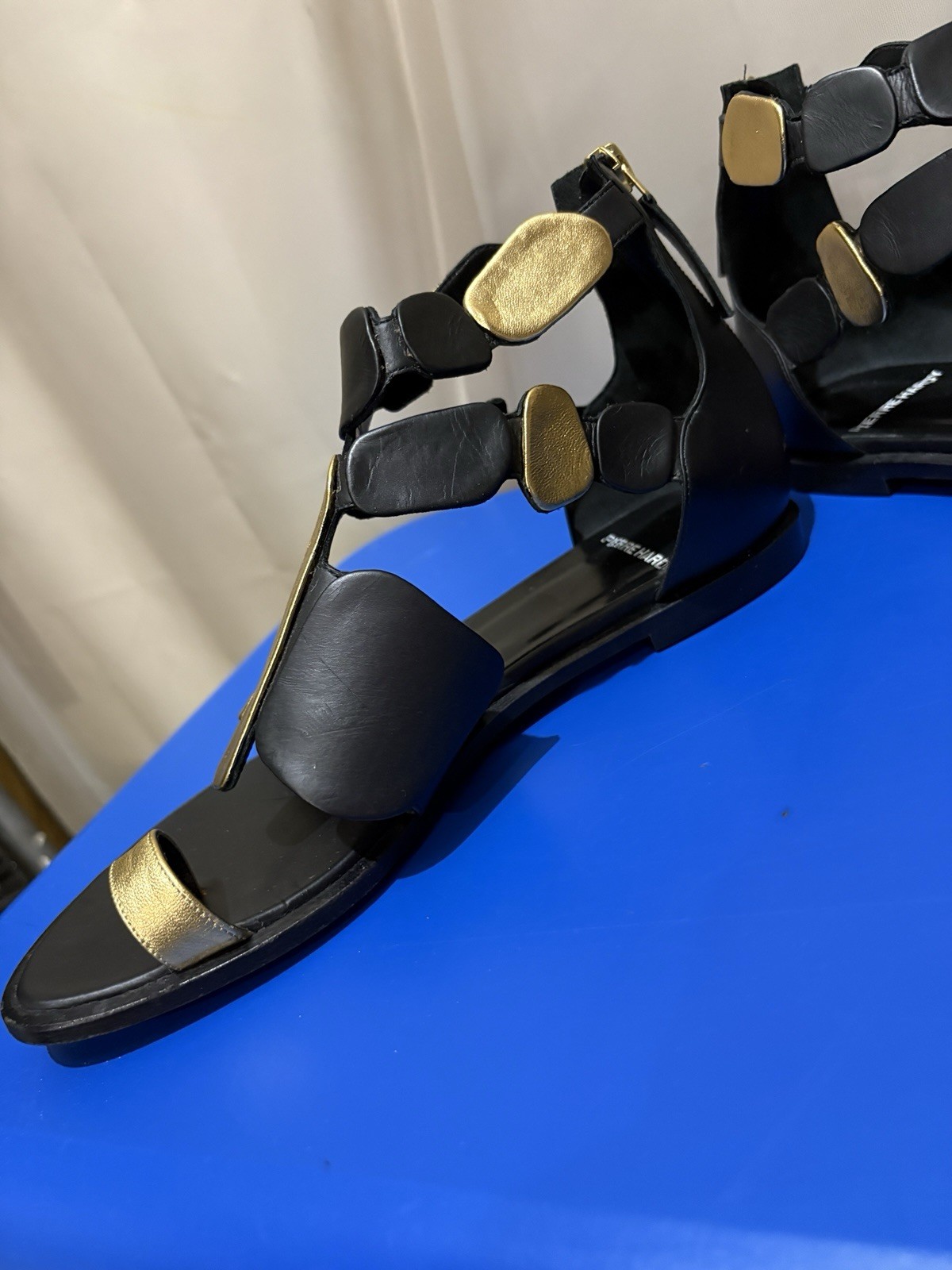 Pierre Hardy Black Gold Gladiator Leather Flat Sandals Size 37