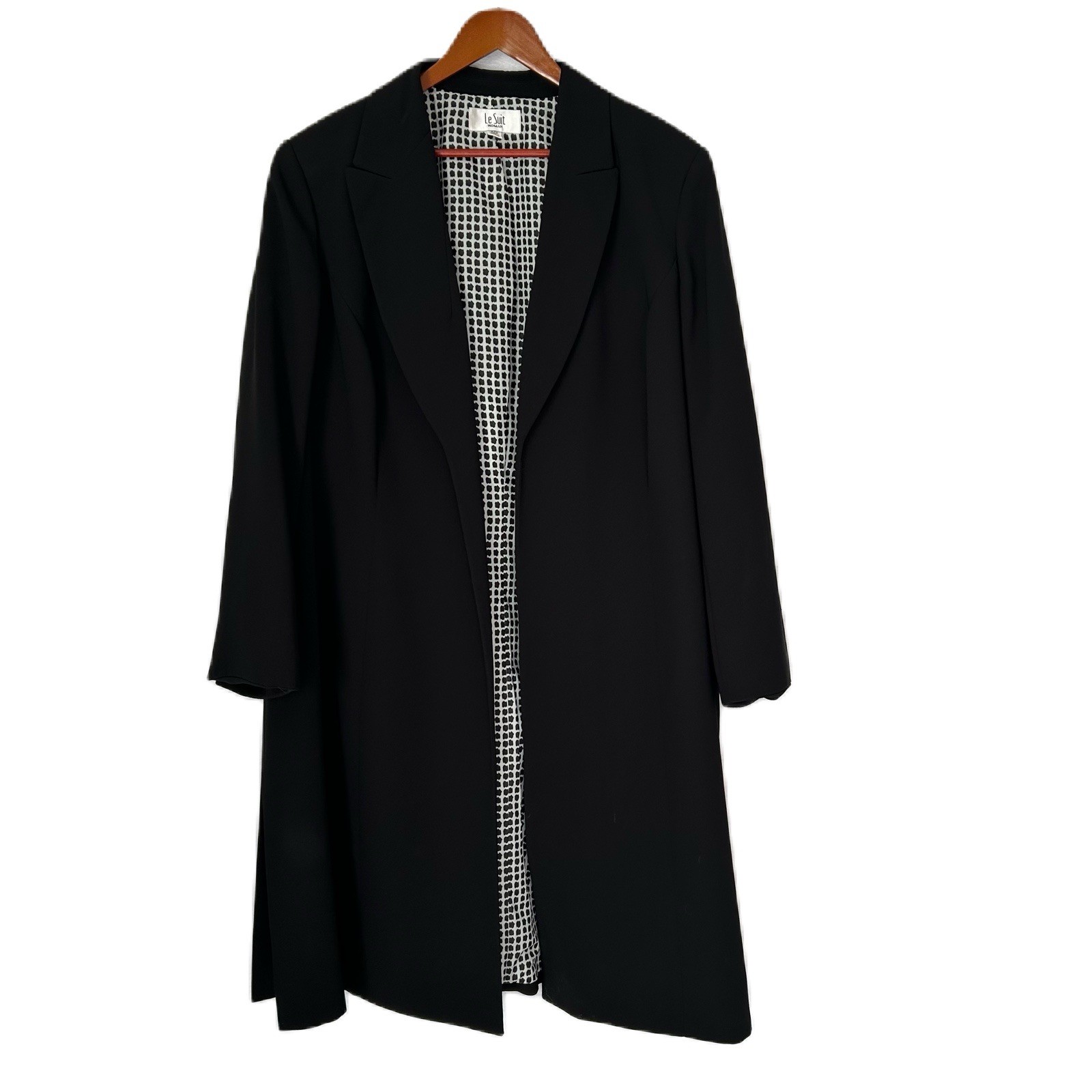Le Suit Woman Coat 22W Black Collar Lined Slit Long Career Business Modern Comfy