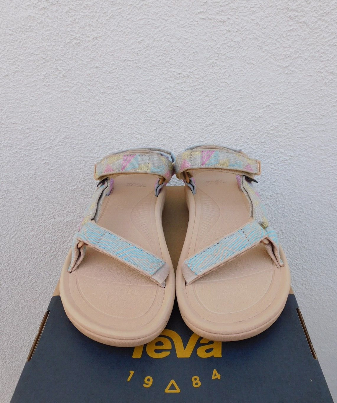 TEVA BORDERLESS TAN MULTI HURRICANE XLT 2 SPORT WATER SANDALS, US 10/ EUR 41 NEW