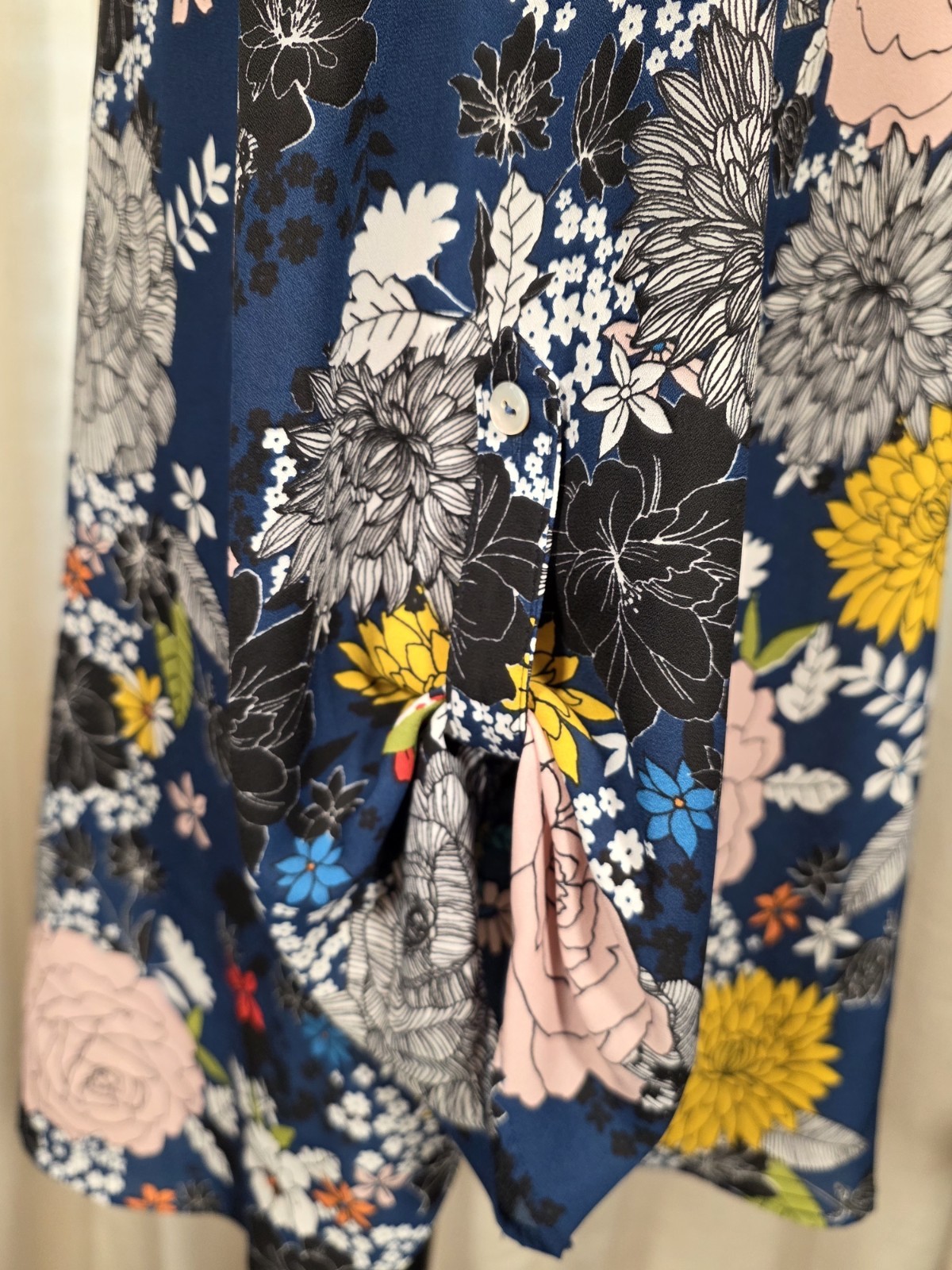 Zac & Rachel Top XL Navy Floral Lace Yoke Boho Tunic Blouse 3/4 Sleeve V-Neck
