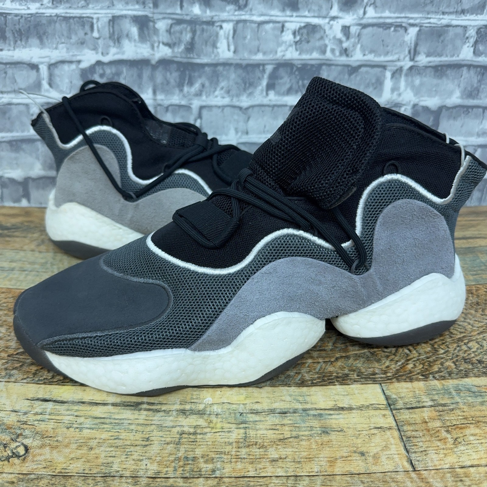 adidas Originals Crazy BYW Black Grey White Basketball BD8013 Mens Size 11.5 New