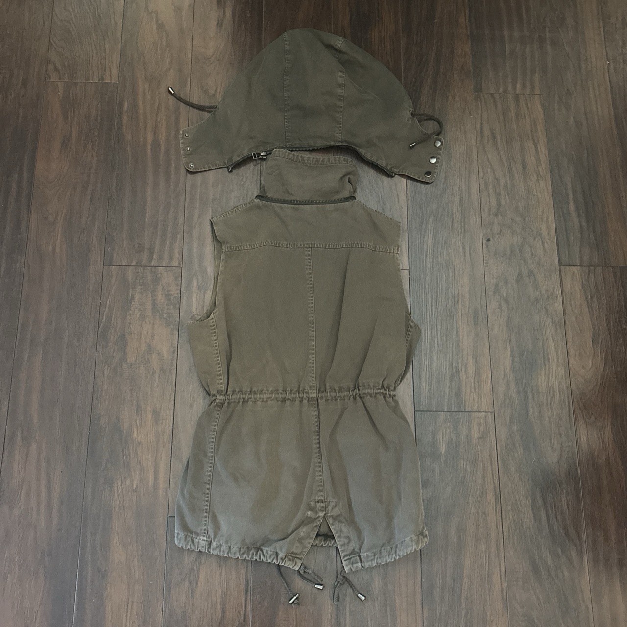Zenana Outfitters Green Hooded Utility Vest L Full Zip Nylon Mid-Length Pockets