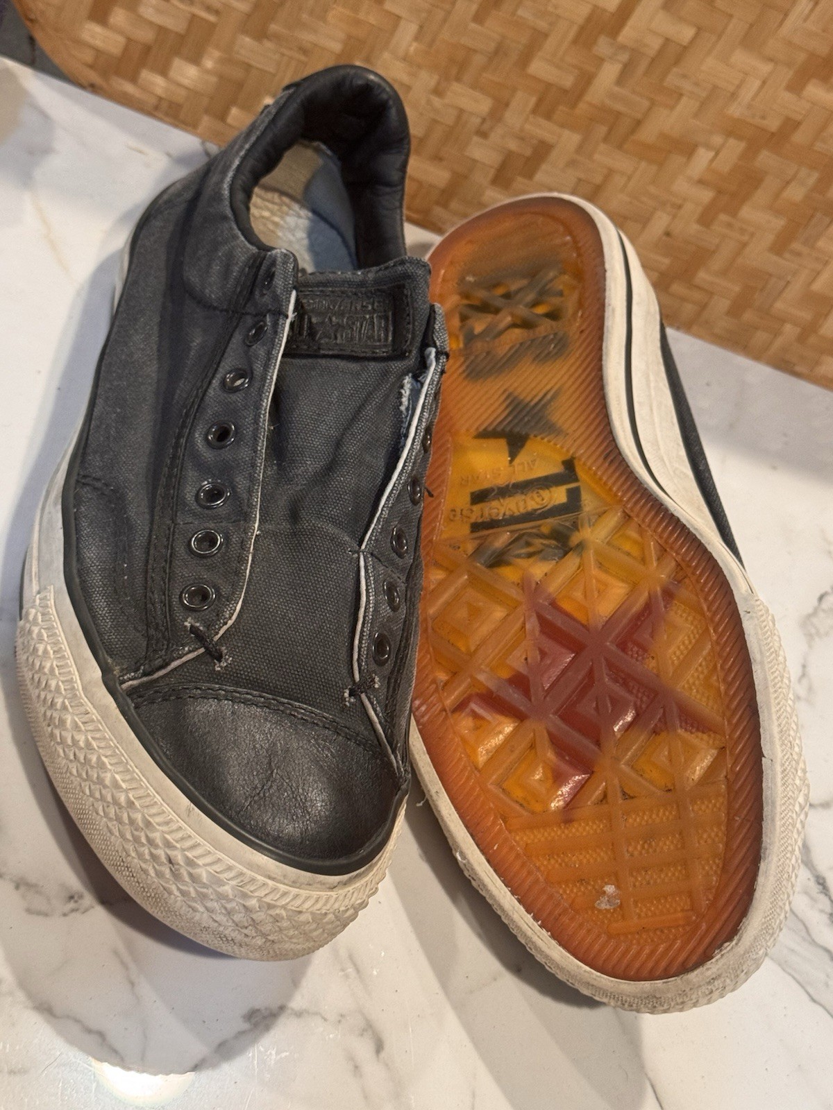 Converse x John Varvatos Laceless Low-top Vintage Slip 147346C Men’s Size 9.5