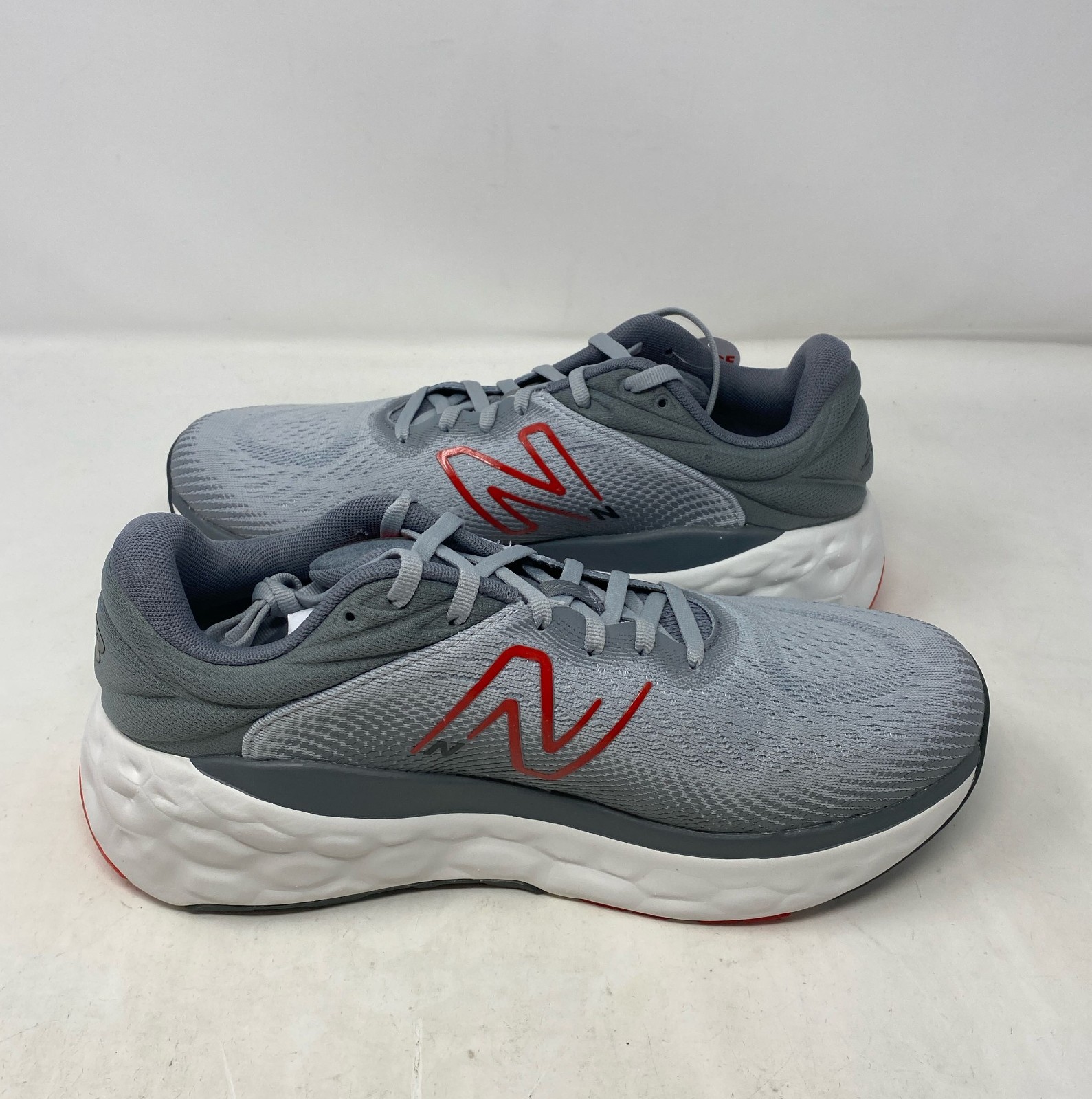 New Balance Fresh Foam X 840v1 Men’s 9.5 2E Wide Aluminum Grey/True Red Running