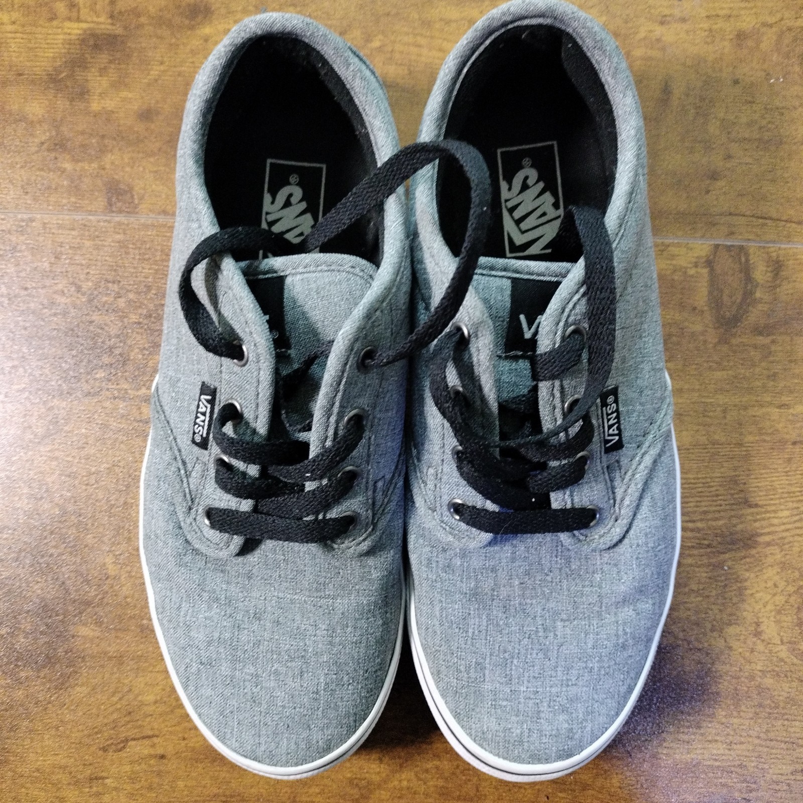 Vans Atwood Youth Size 3.5 Shoes Gray White Canvas Casua Low Top Sneakers