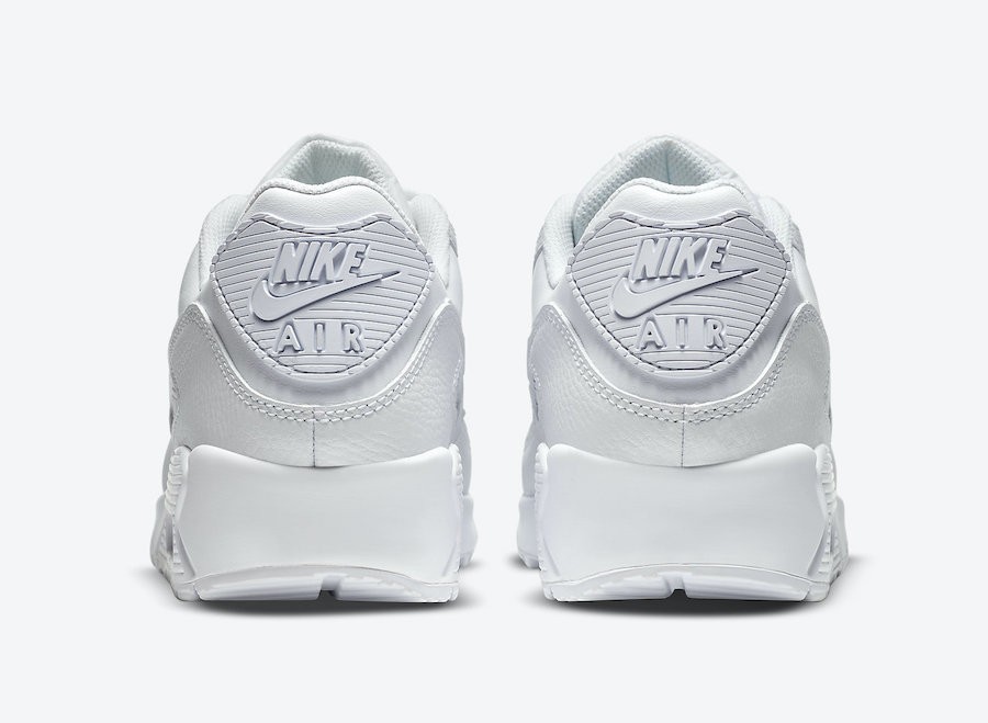 Nike Air Max 90 Leather Triple White OG CZ5594-100 sz 8 Men’s Retro Running