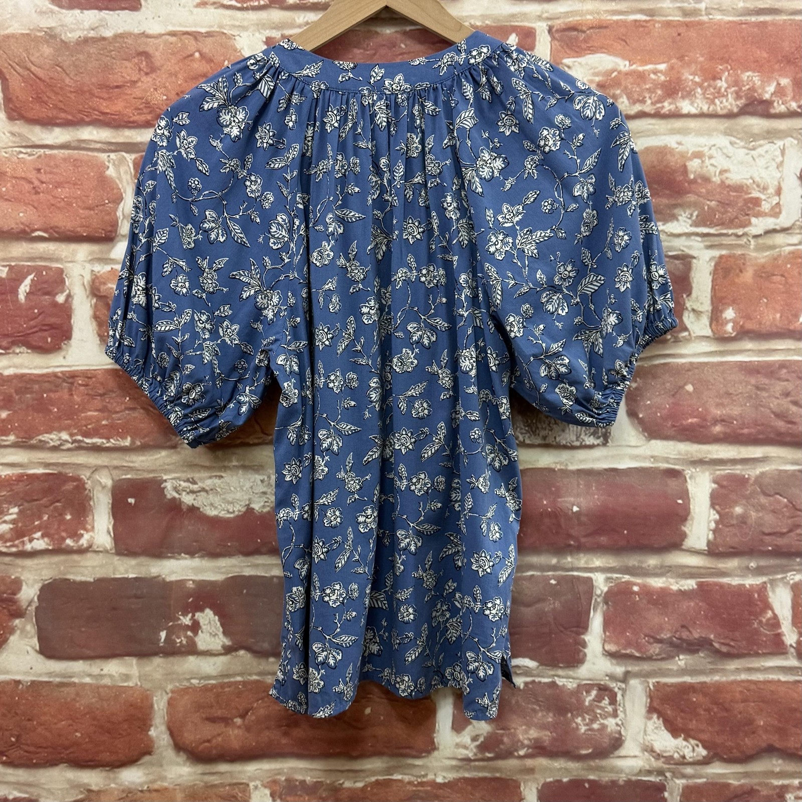 Ann Taylor Loft Womens S Blue Garden Floral Tie Neck Puff Sleeve Casual Shirt