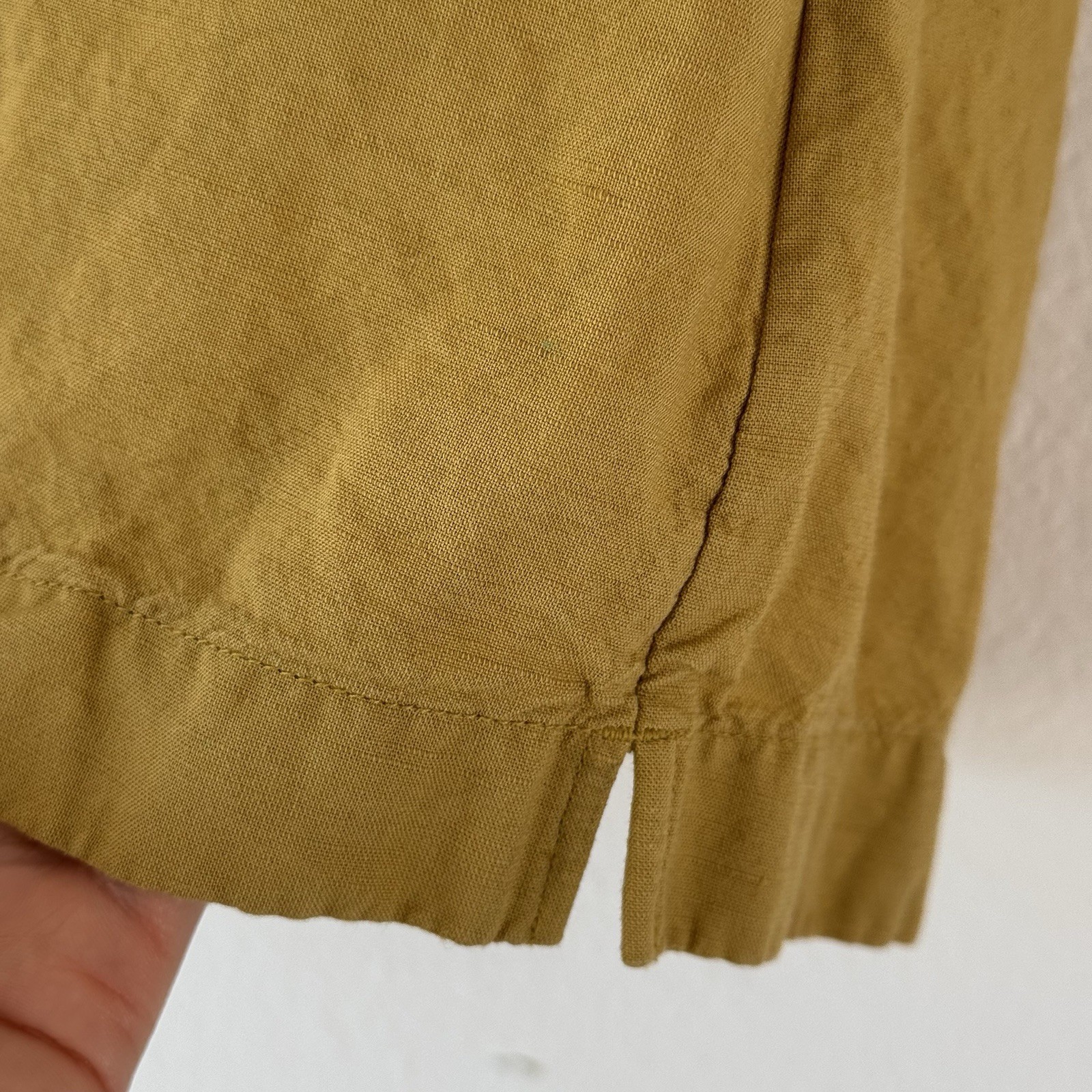 Uniqlo Linen Blend Volume Short Sleeve Blouse Womens Size Large Mustard Yellow