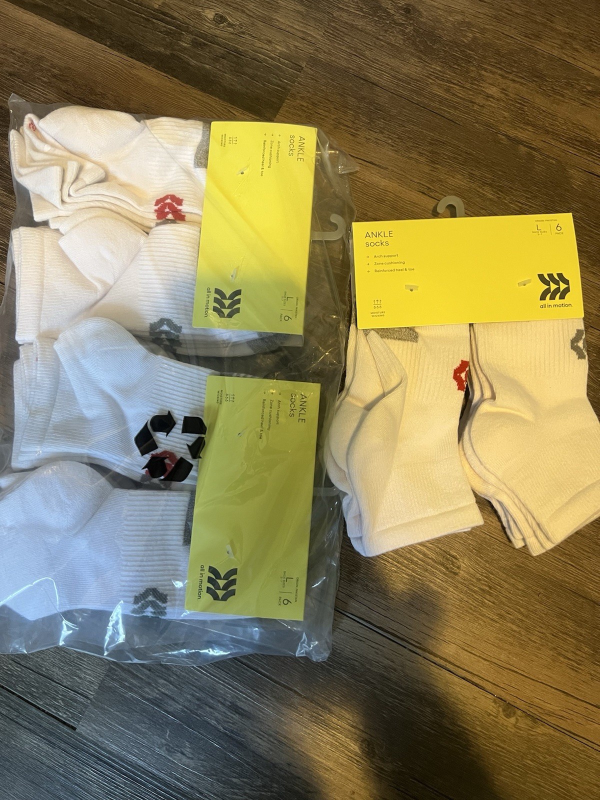All in Motion Kids socks size 3-7 – 3packs of 6 (18 pair total)
