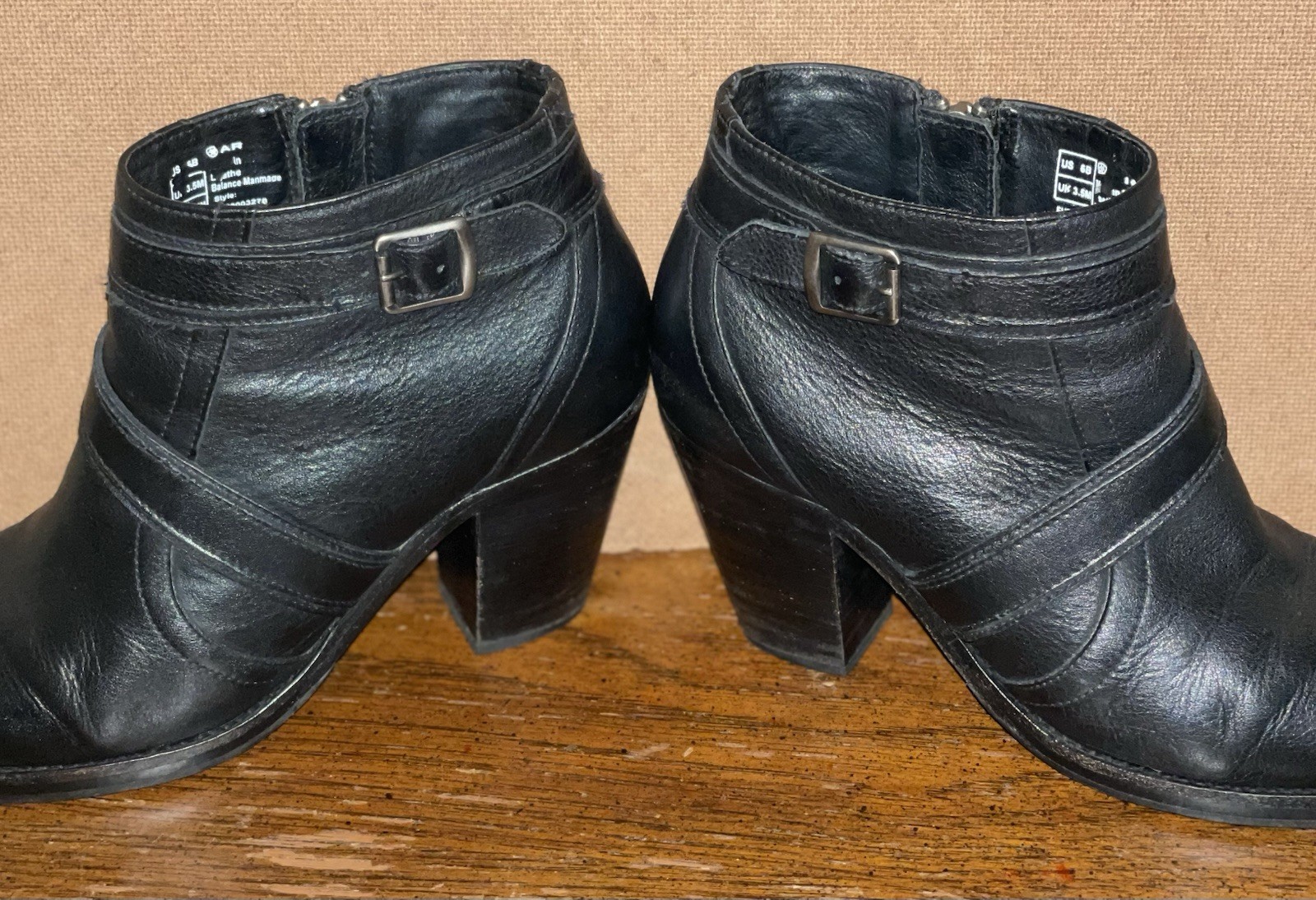Ariat 450003278 Size 36.5M / US 6B Women’s Black Leather Zip Side Bootie Shoes