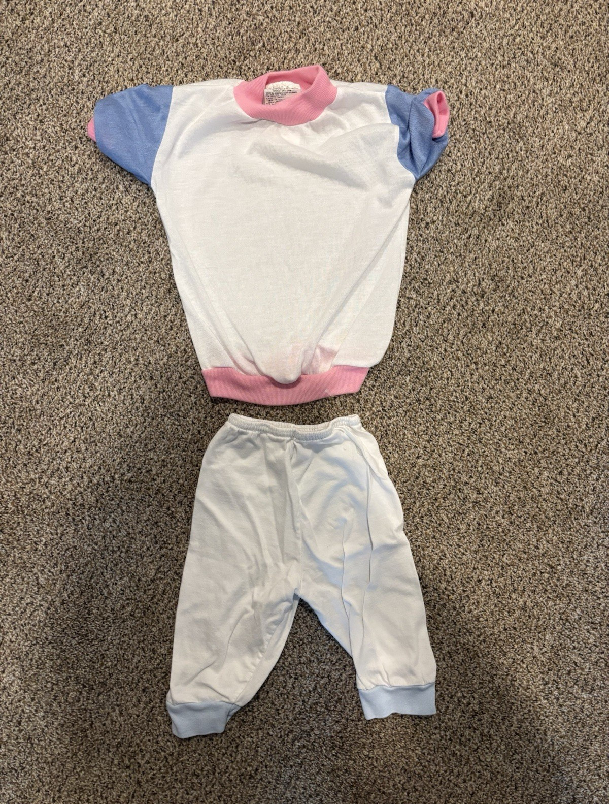 Disney Vintage 2-Piece Pants Set Top & Pants Colorblock Knit 3T