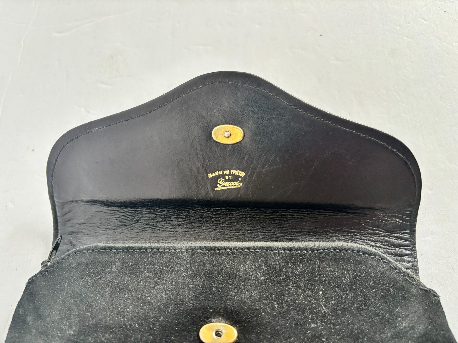 Vintage Gucci Black Suede Leather Clutch Enamel GG Logo Original Box
