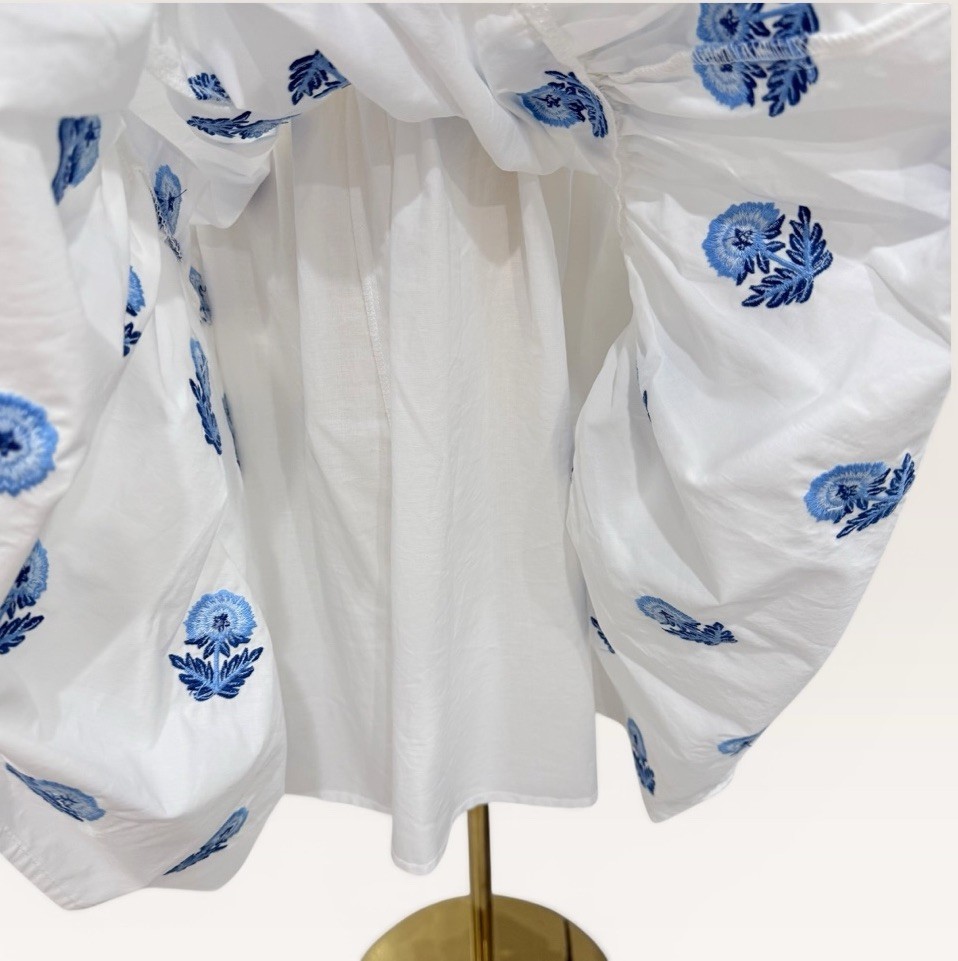 A Loves A Extra Large White Blue Floral Embroidered Smocked Minidress Cotton NWT