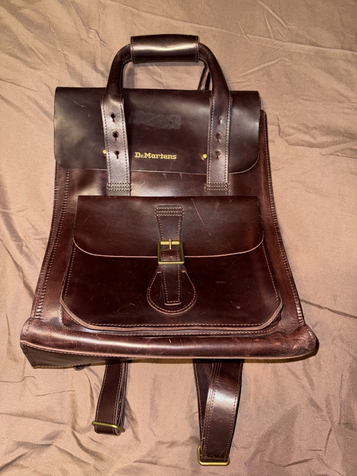 Dr. Martens Brown Leather Backpack – Classic Men’s Bag OS