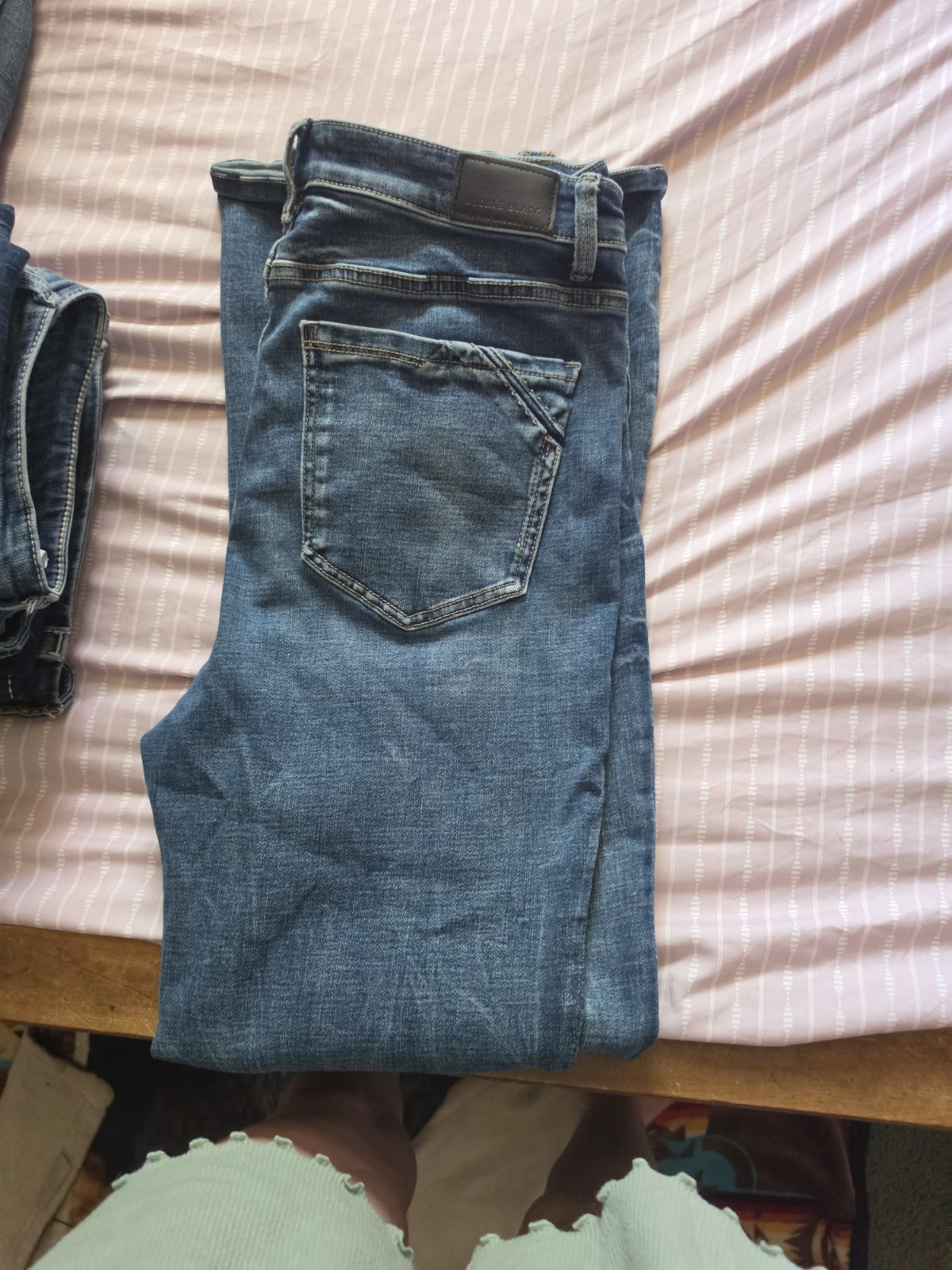 Women’s Buckle Silver Bootcut Stretch Denim Jeans 33×32