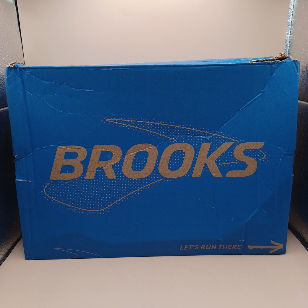 Brooks Glycerin Max Running Shoes-White Women Size 6.5 US