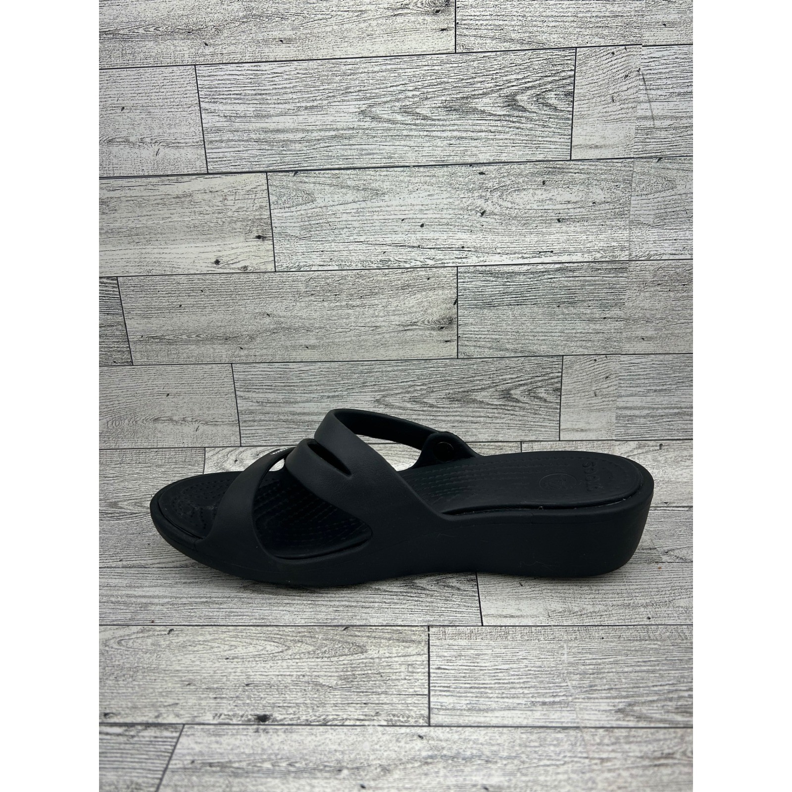 Crocs Women’s Black Kadee II Flip Flop Sandal Wedge Size 7