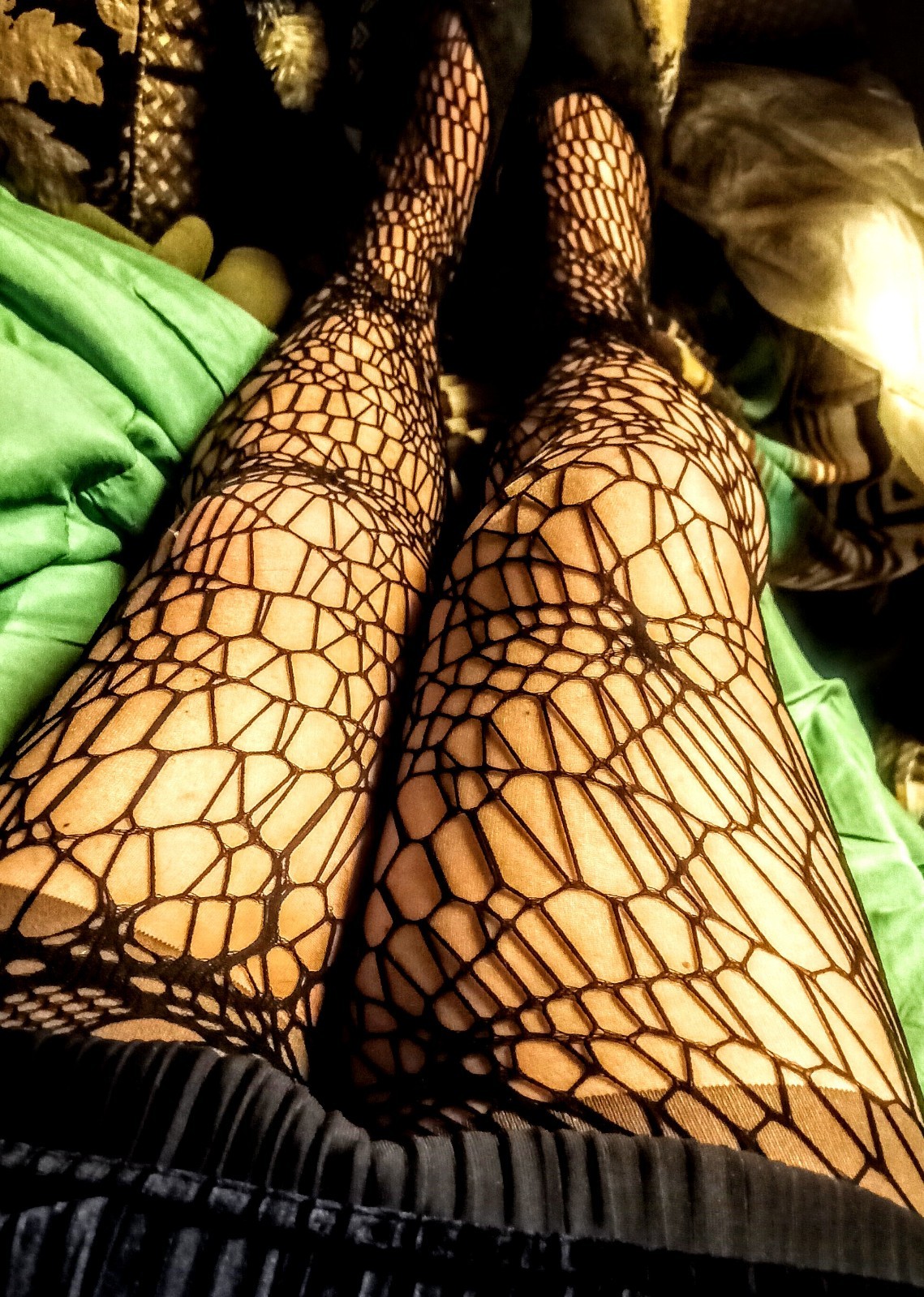 🕸️Claire’s Fishnet Spiderweb Goth Web Tights Stockings Ladies M/L Costume Goth