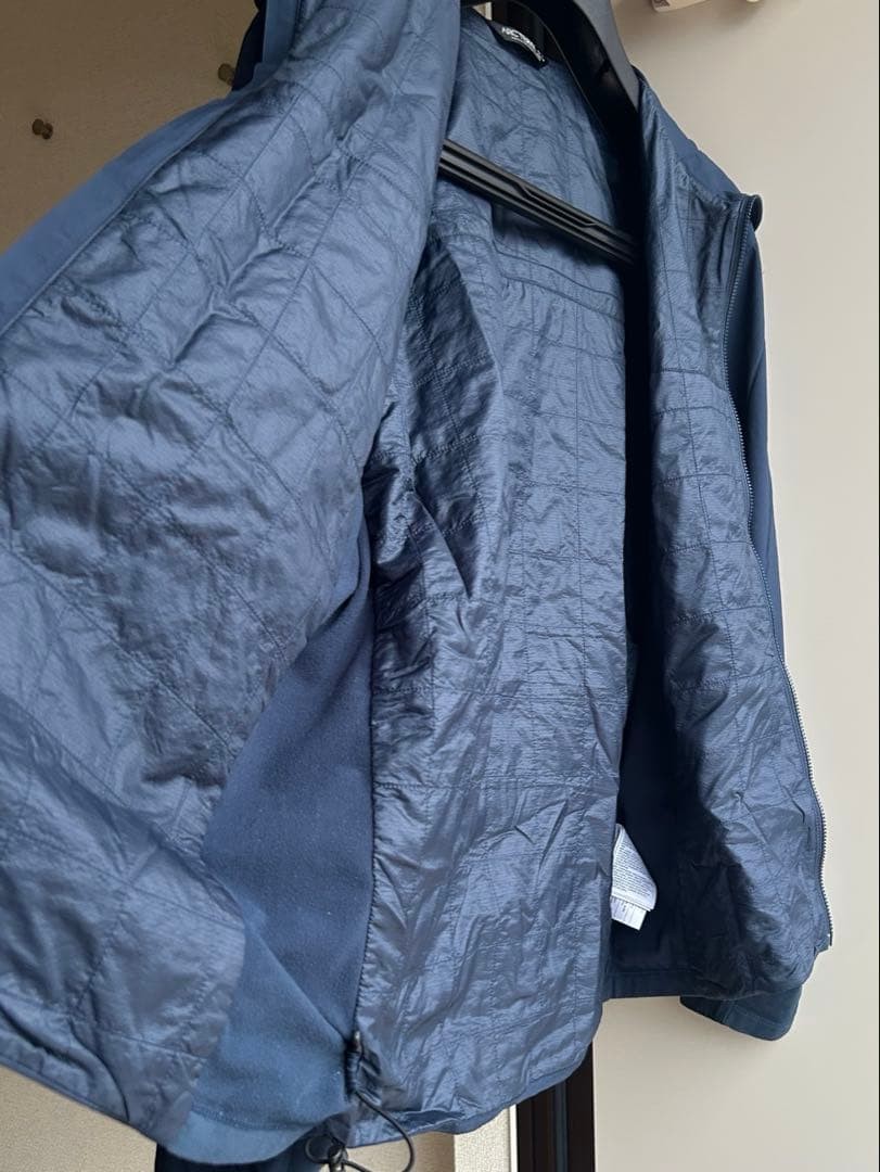 ARC’TERYX Atom SL Hoody Navy Size M Insulated Lightweight Jacket