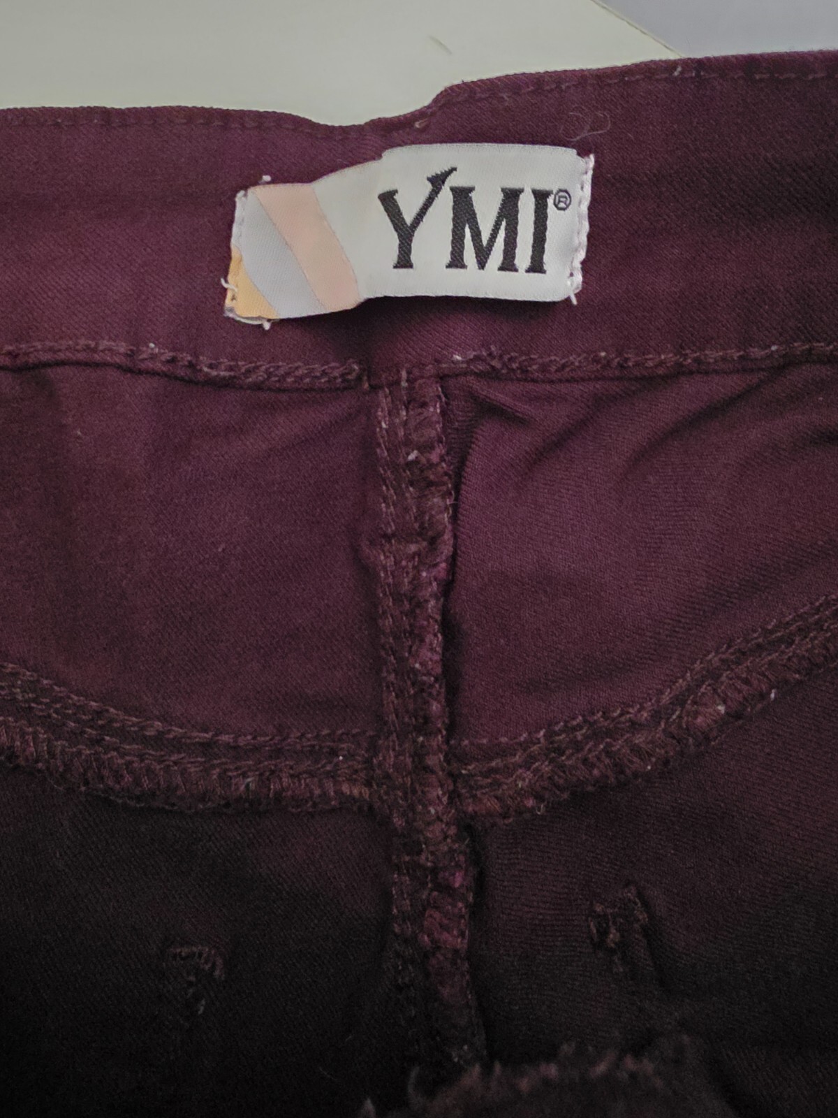 YMI Straight Leg Pants Stretch Burgundy Red Womens Size Medium