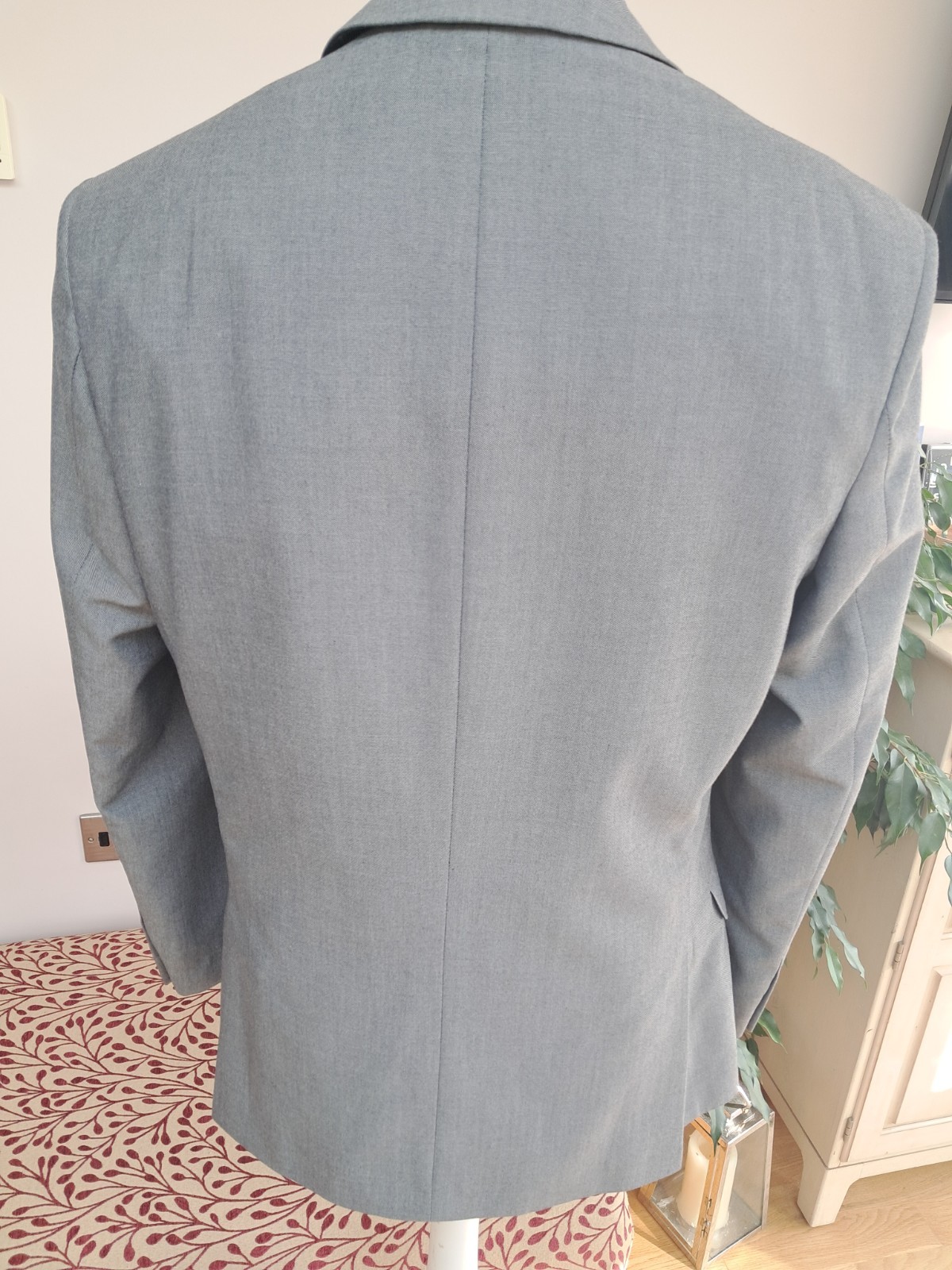 Men’s Limehaus Grey 2 Piece Suit Chest 40” Trousers 36″