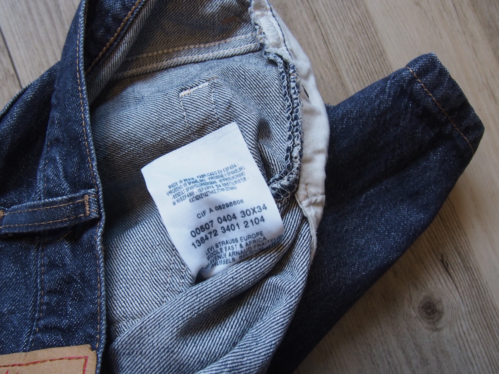 VINTAGE LEVIS 507 (0404) BOOTCUT JEANS W30 L32 (L34) 00s N43