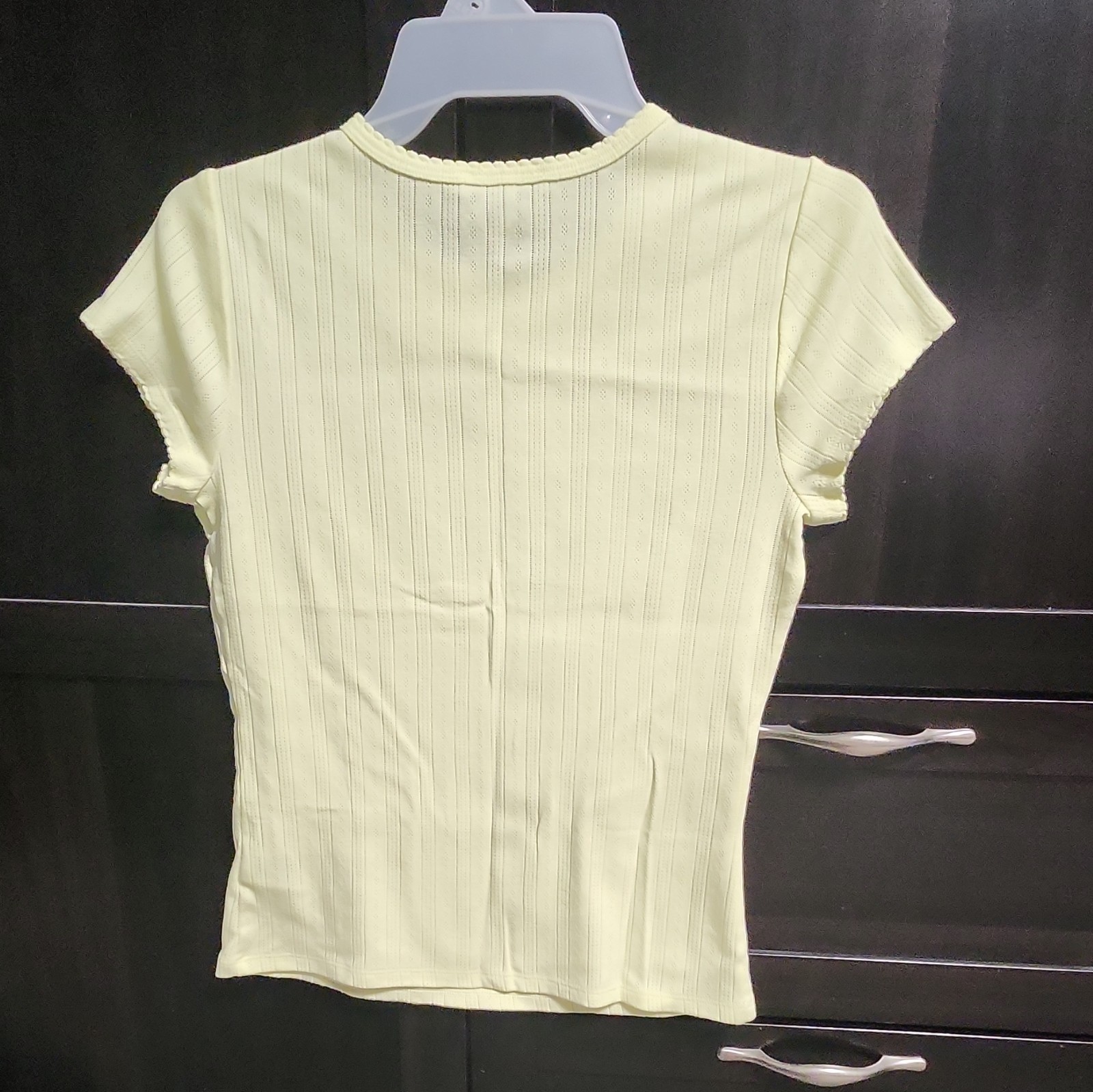 Free Assembly Womens M Yellow Ribbed Knit Ruffle Trim Crew Neck T-Shirt Top