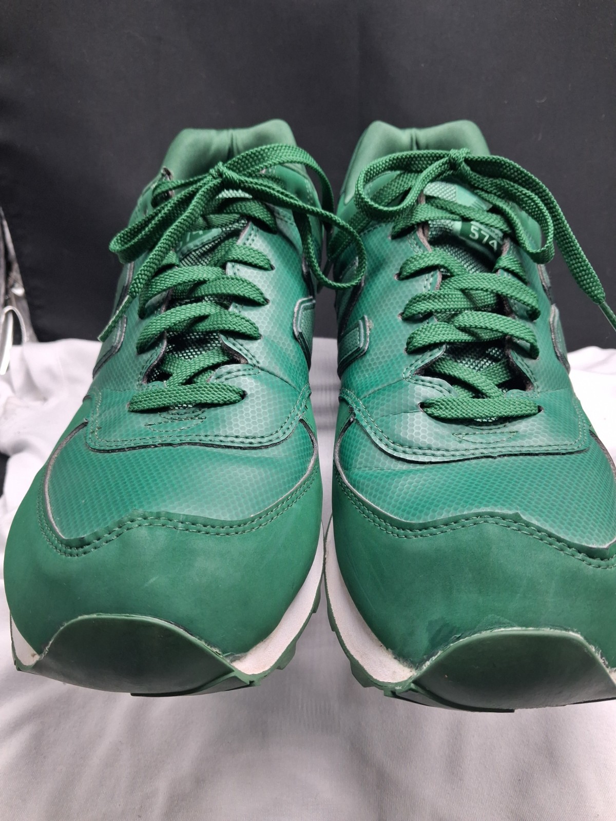 New Balance 574 Men’s Low Top Lace Up Sneakers Green Rubber Outsole ML574STG