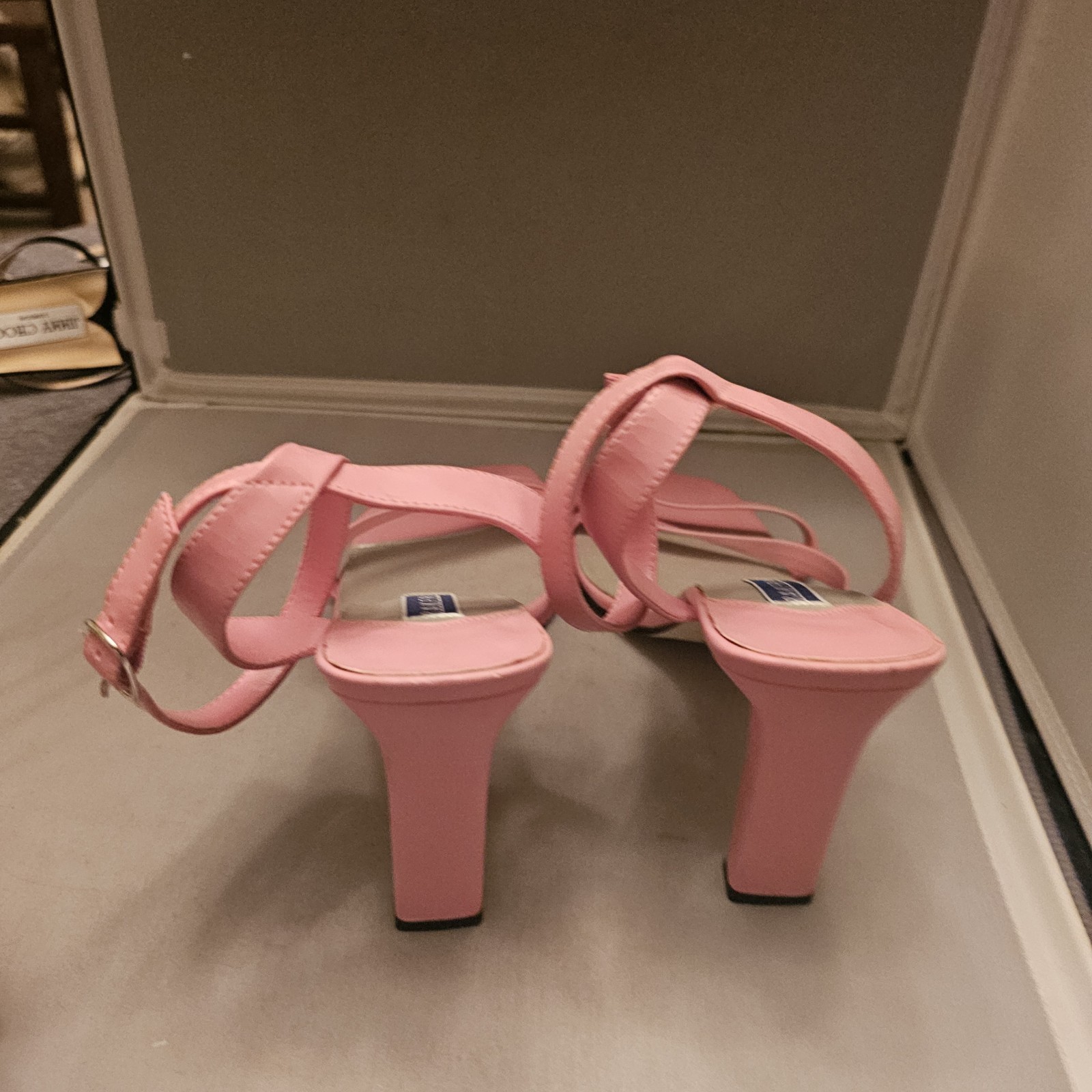 Bakers “Maribella II” Pink 3.75″ High Heels Size 11 B Strappy See Pictures